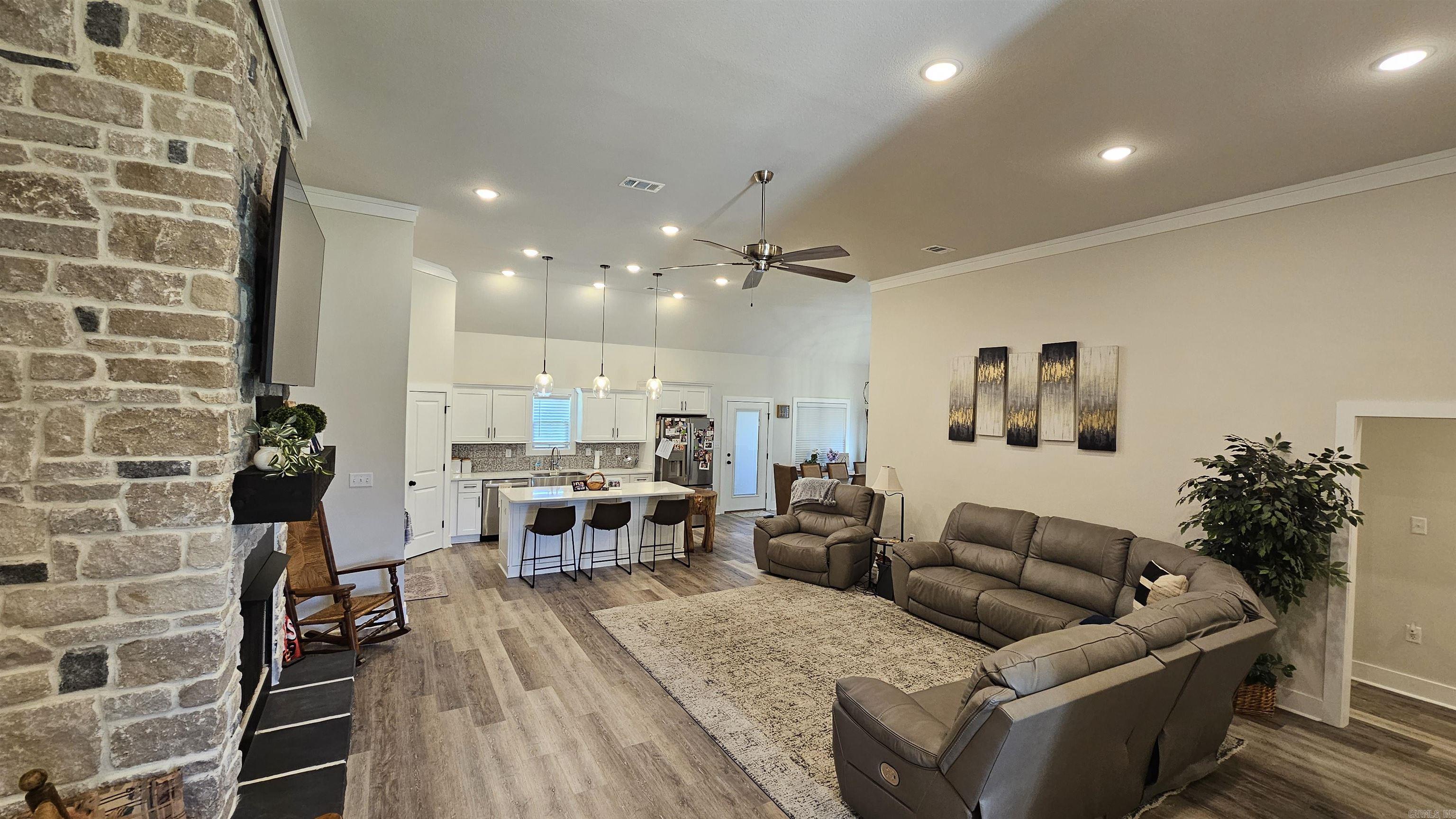 2712 Eden Hills Ln Property Photo 9