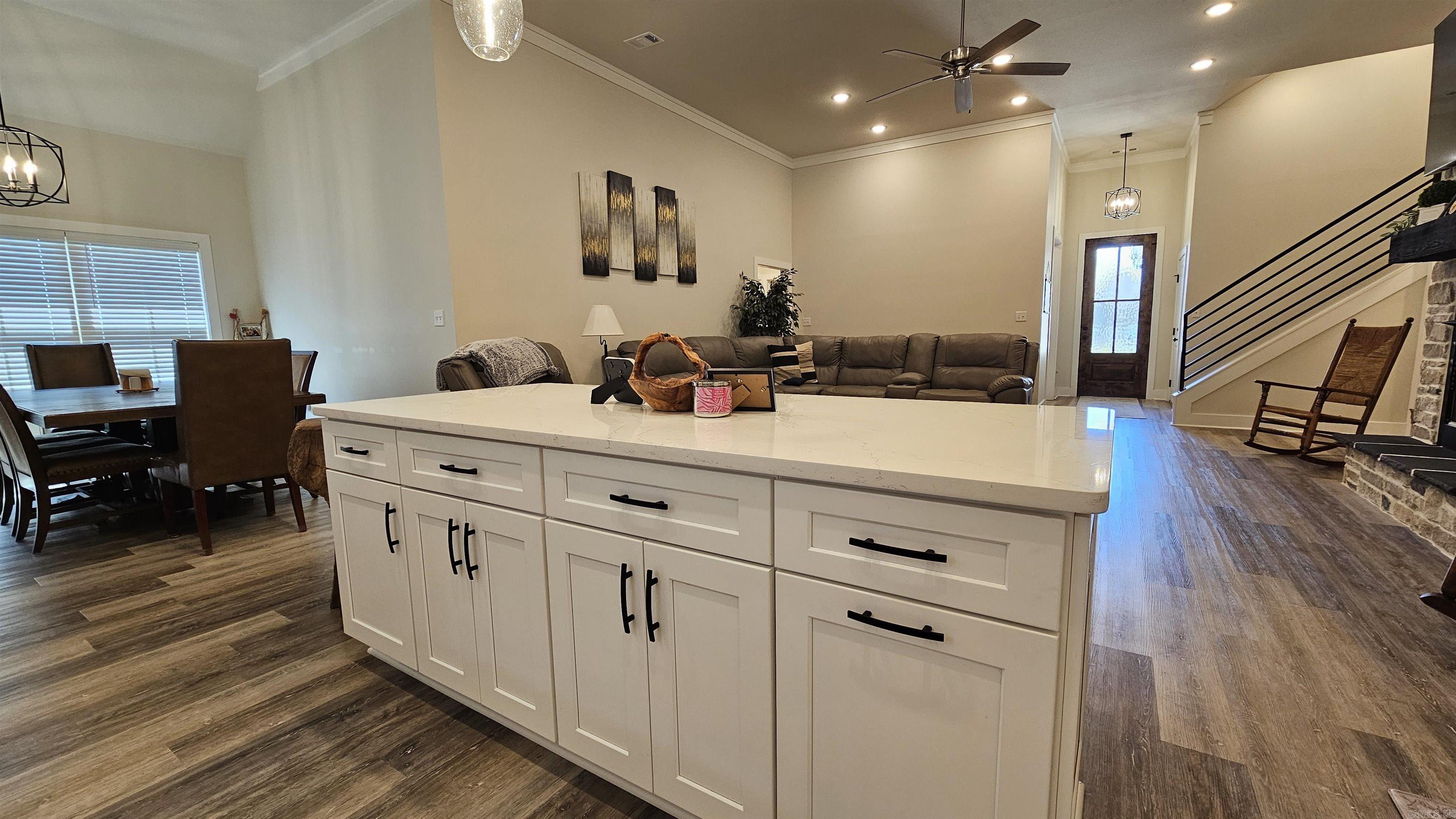 2712 Eden Hills Ln Property Photo 13