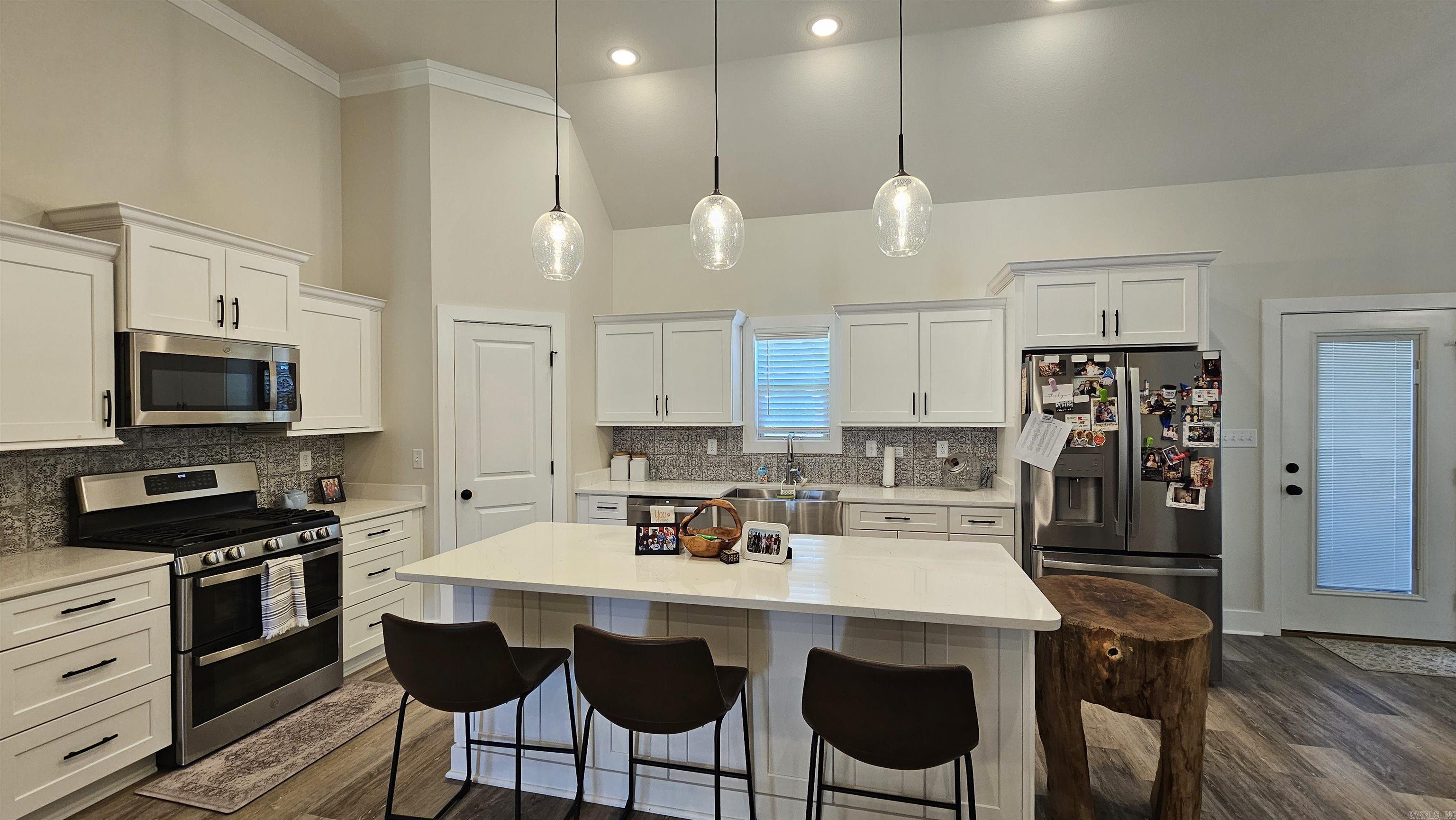 2712 Eden Hills Ln Property Photo 17