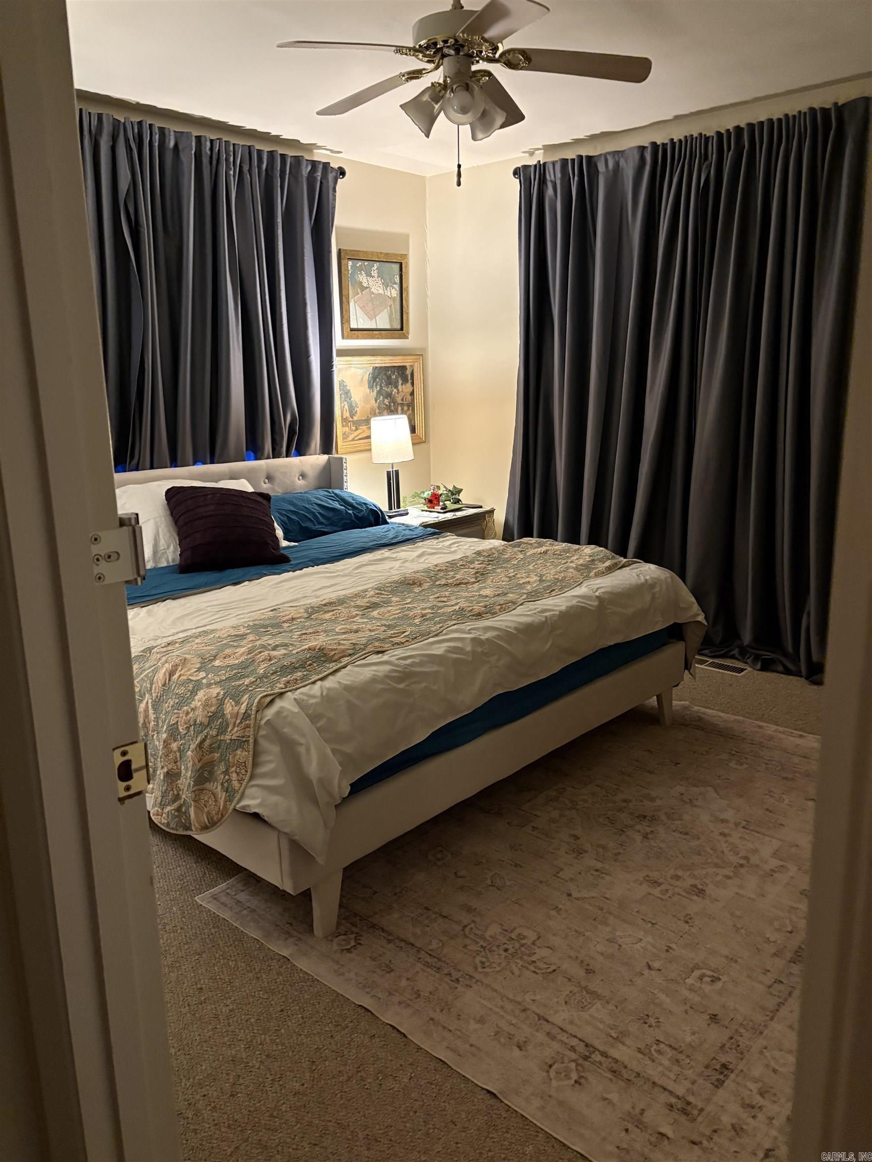 2328 S Main St Street Property Photo 14