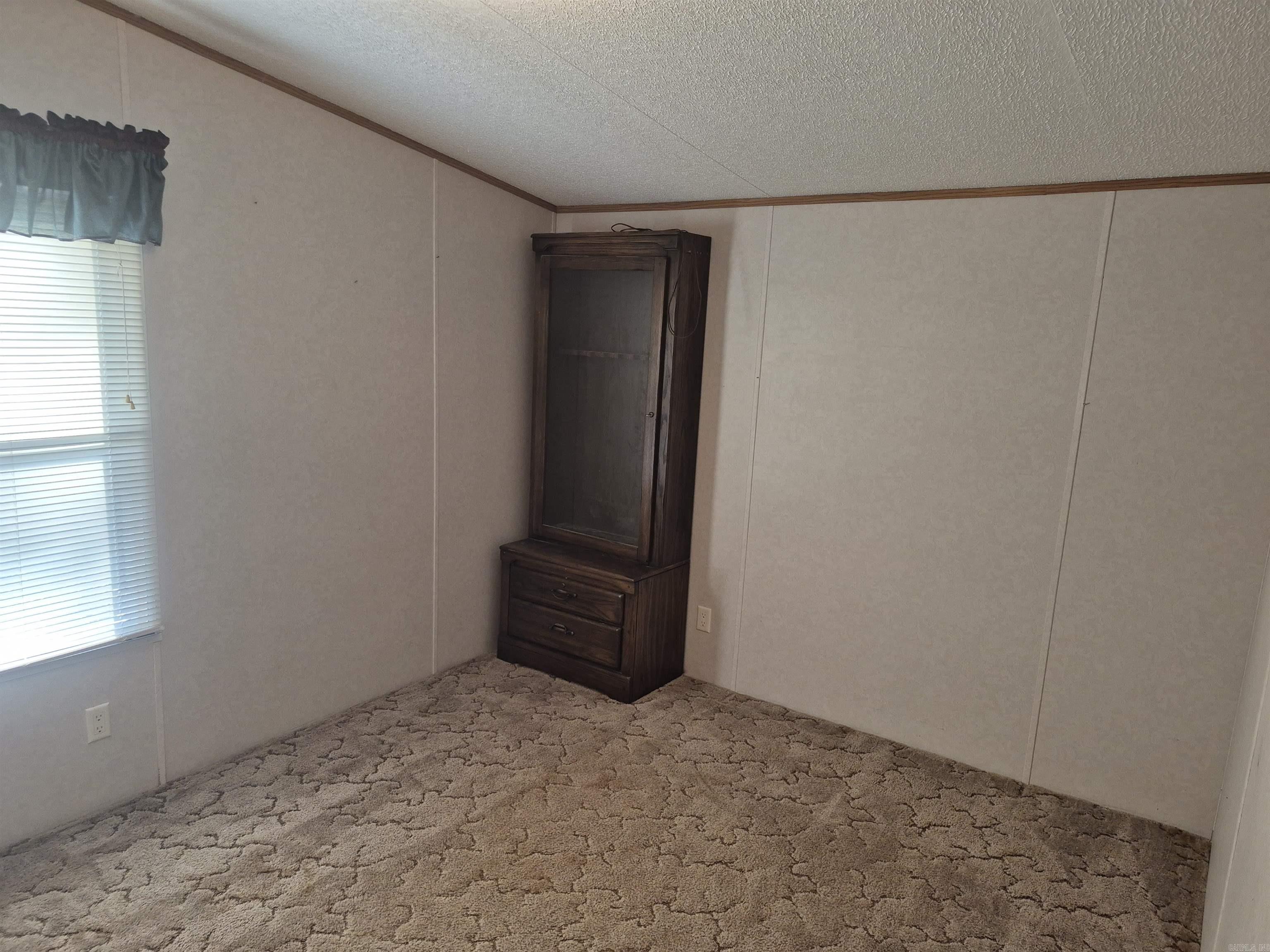 1200 York Dr Property Photo 10