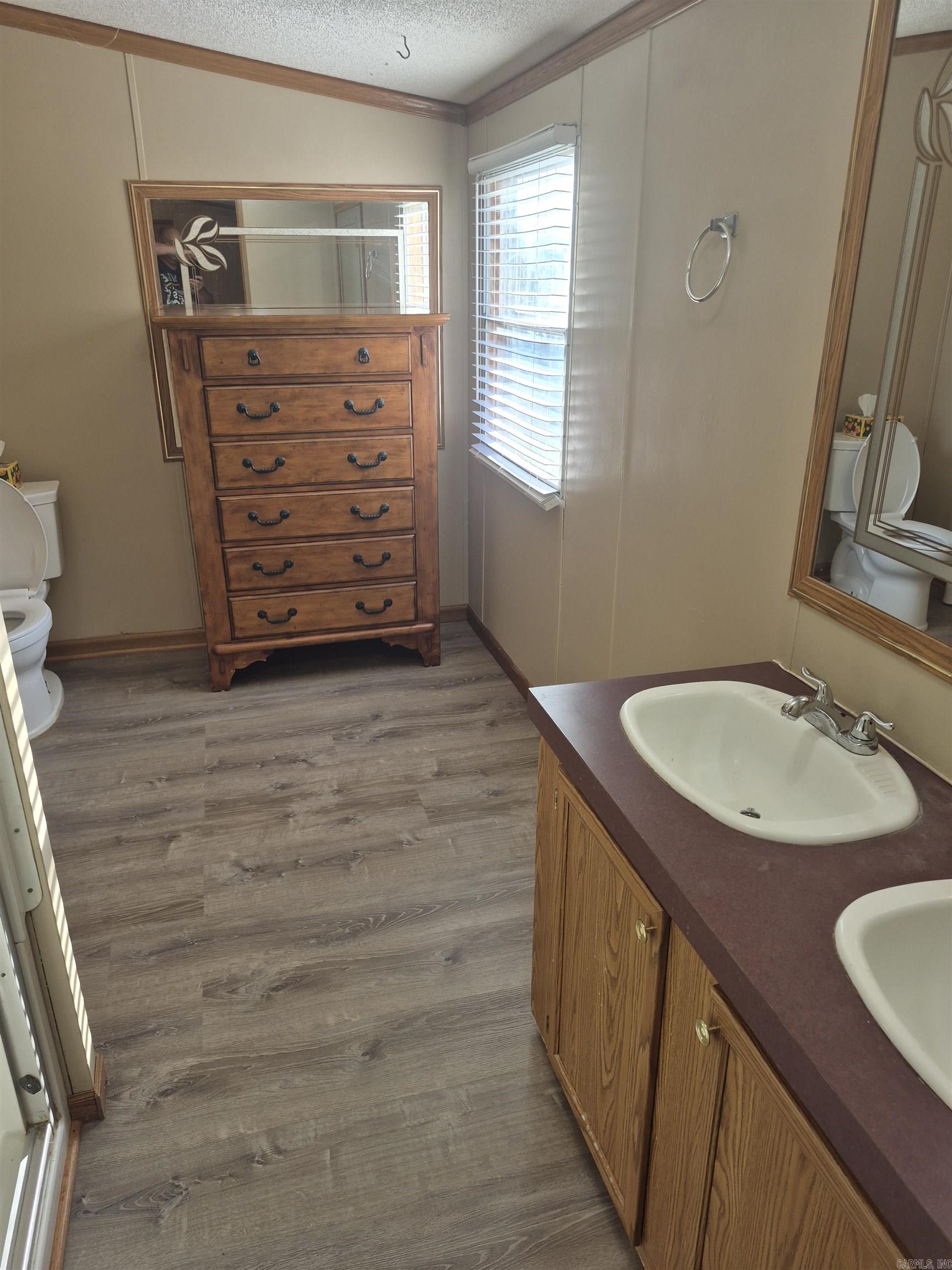 1200 York Dr Property Photo 16