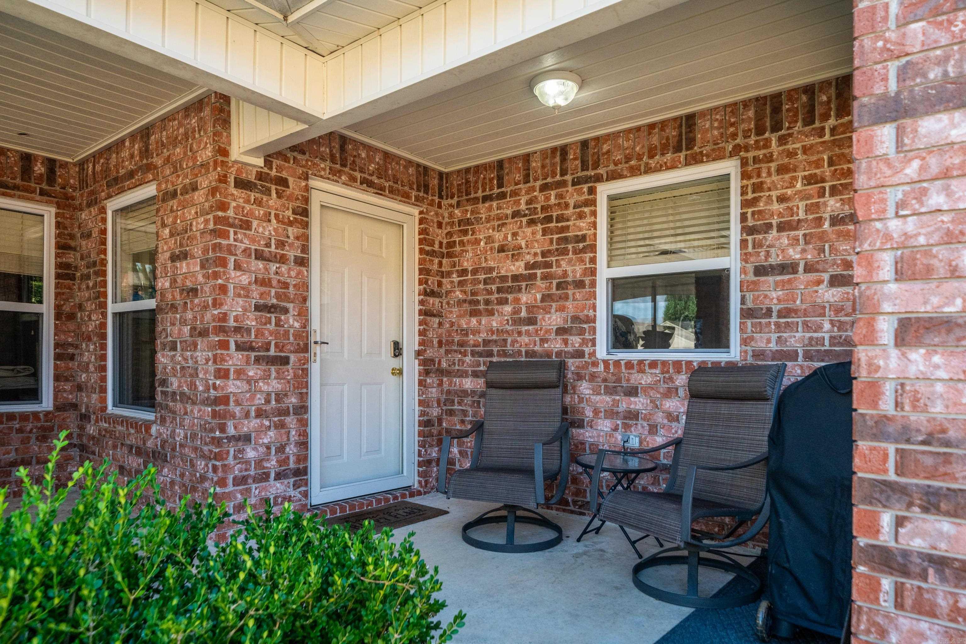 500 Pakis Street 11a Property Photo 38