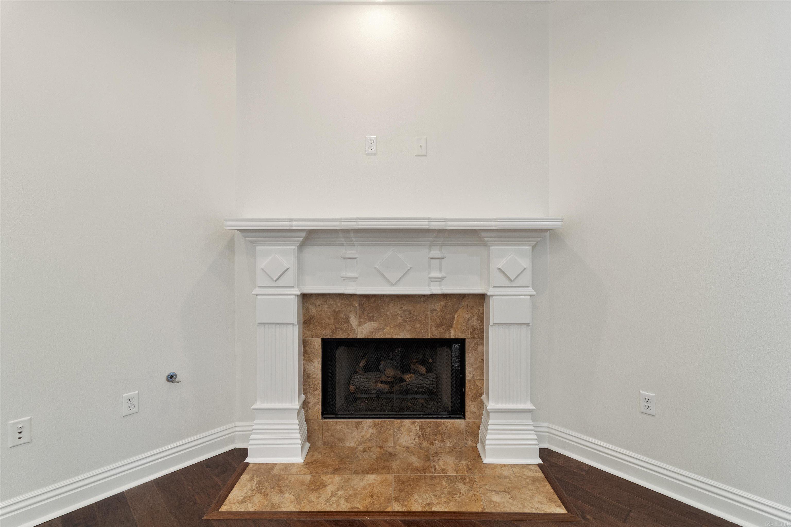 16 Dauphine Pl Property Photo 7