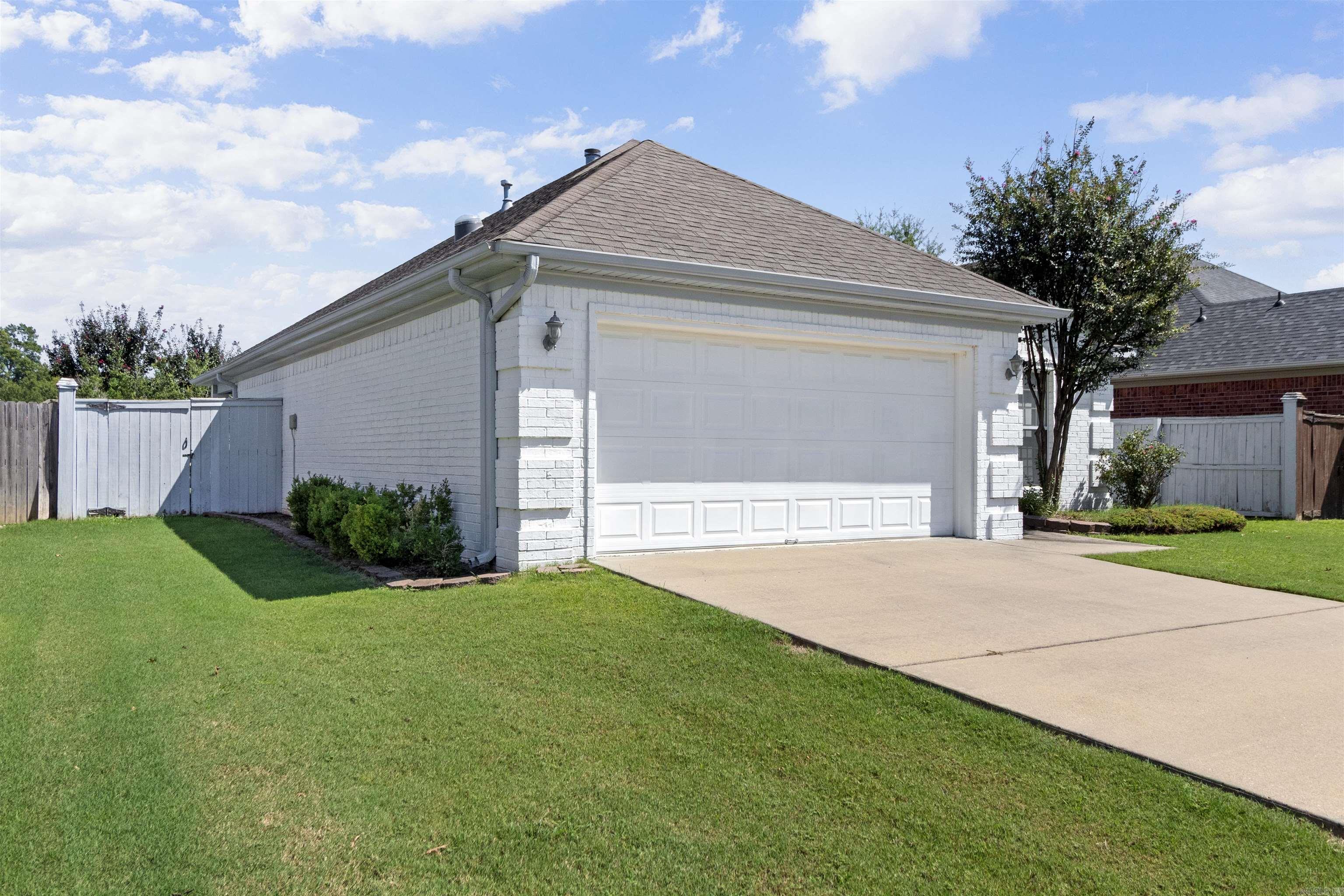 16 Dauphine Pl Property Photo 29