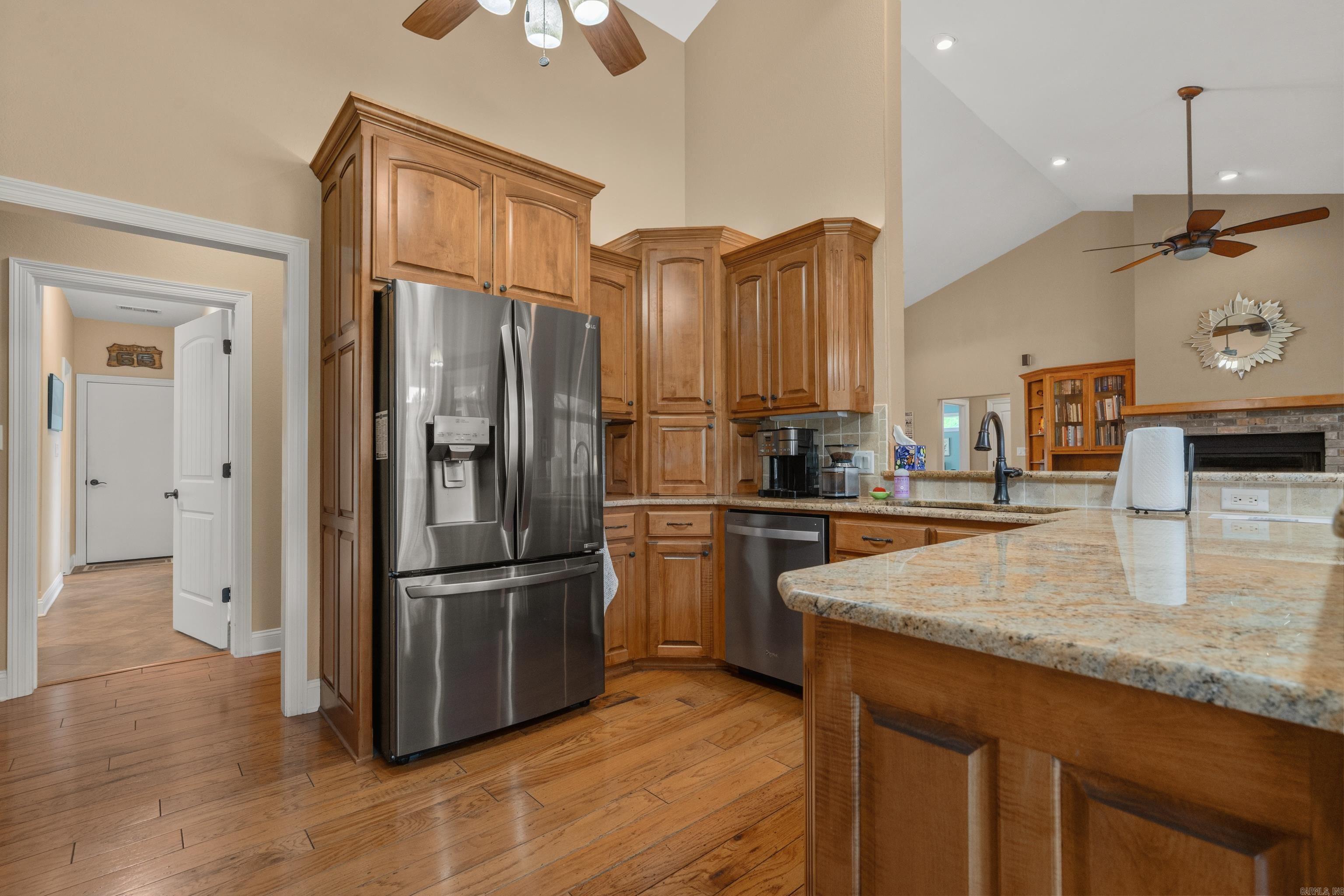 28 Asombroso Lane Property Photo 13