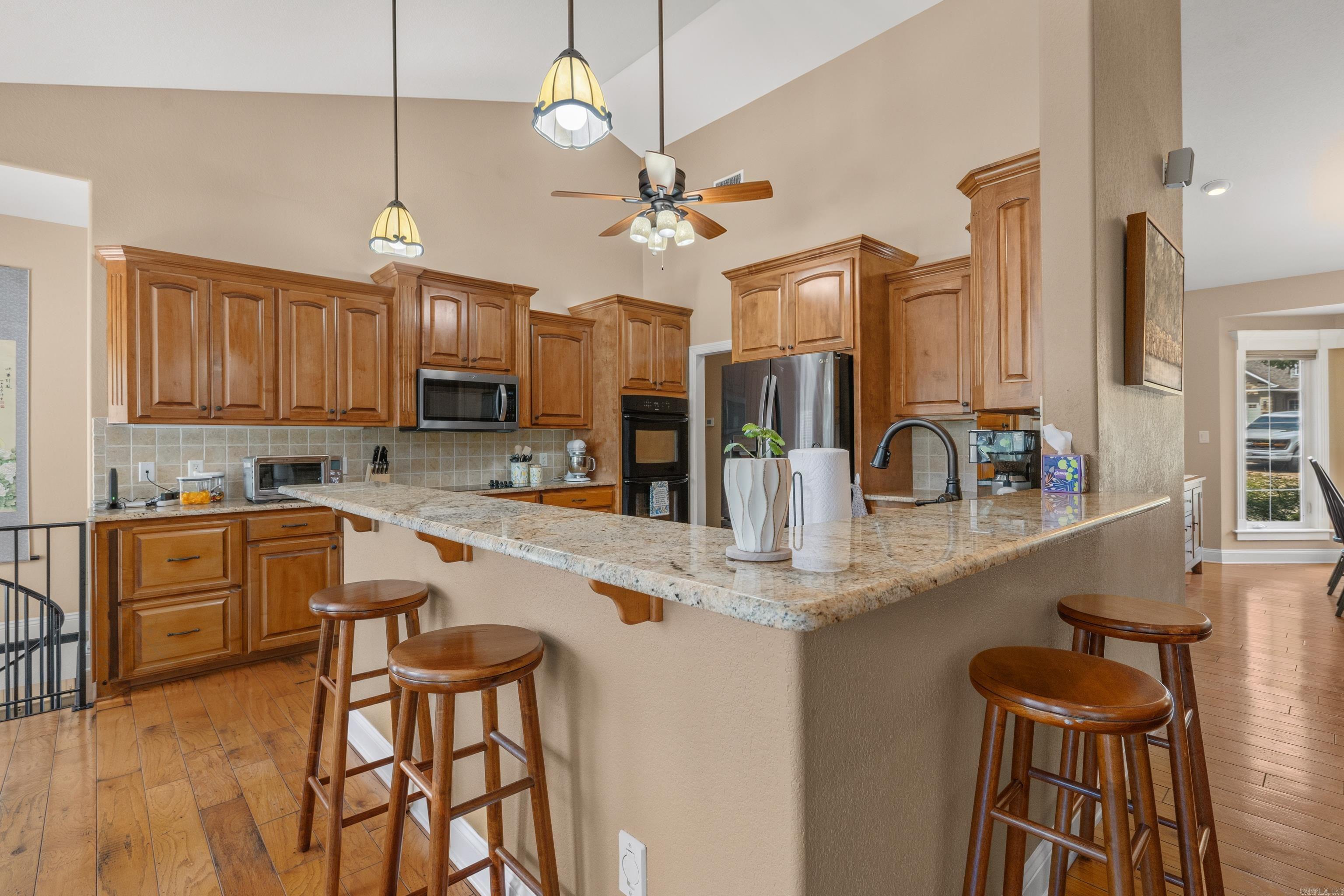 28 Asombroso Lane Property Photo 15