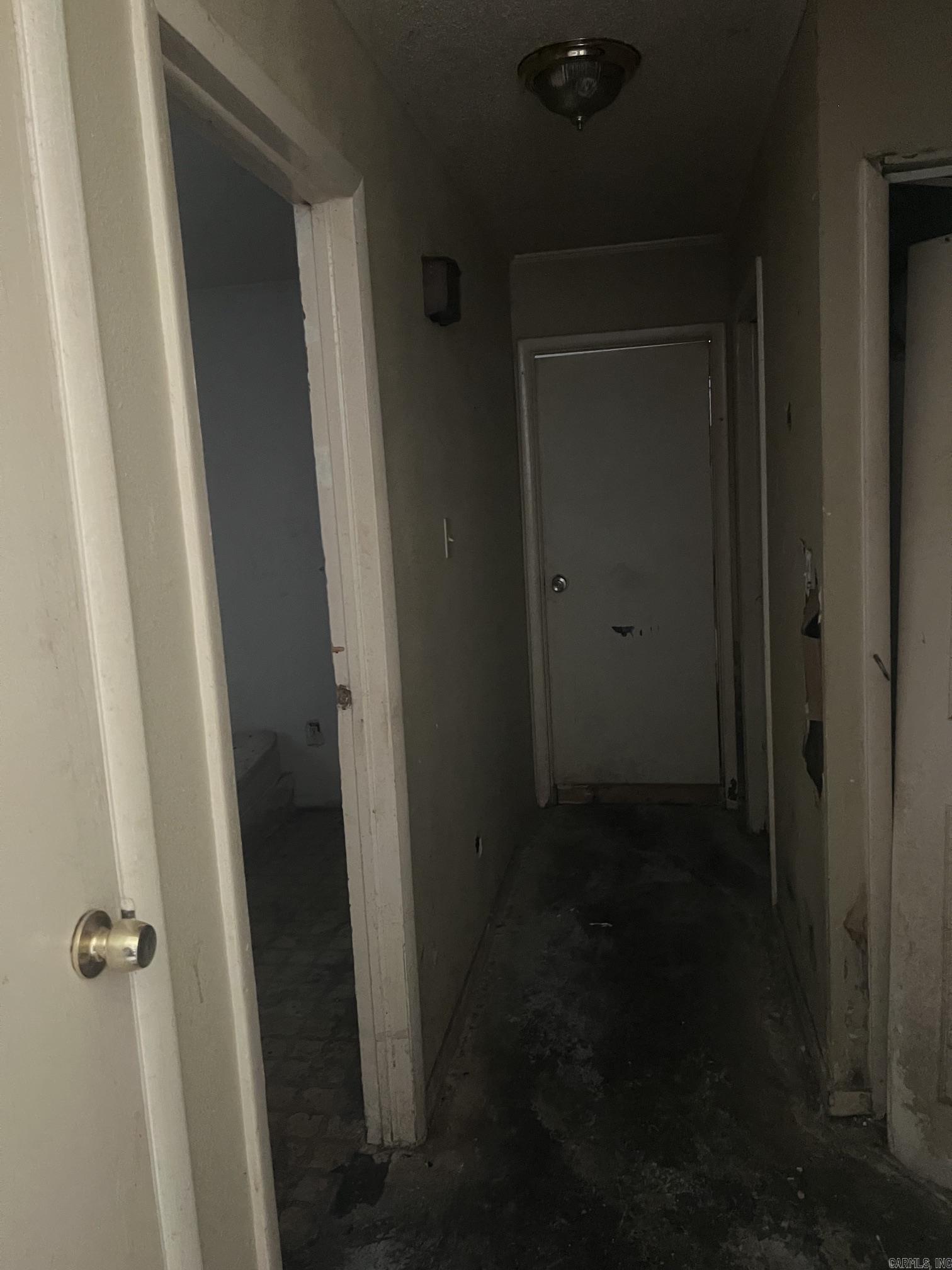 912 Edgehill Dr Property Photo 6