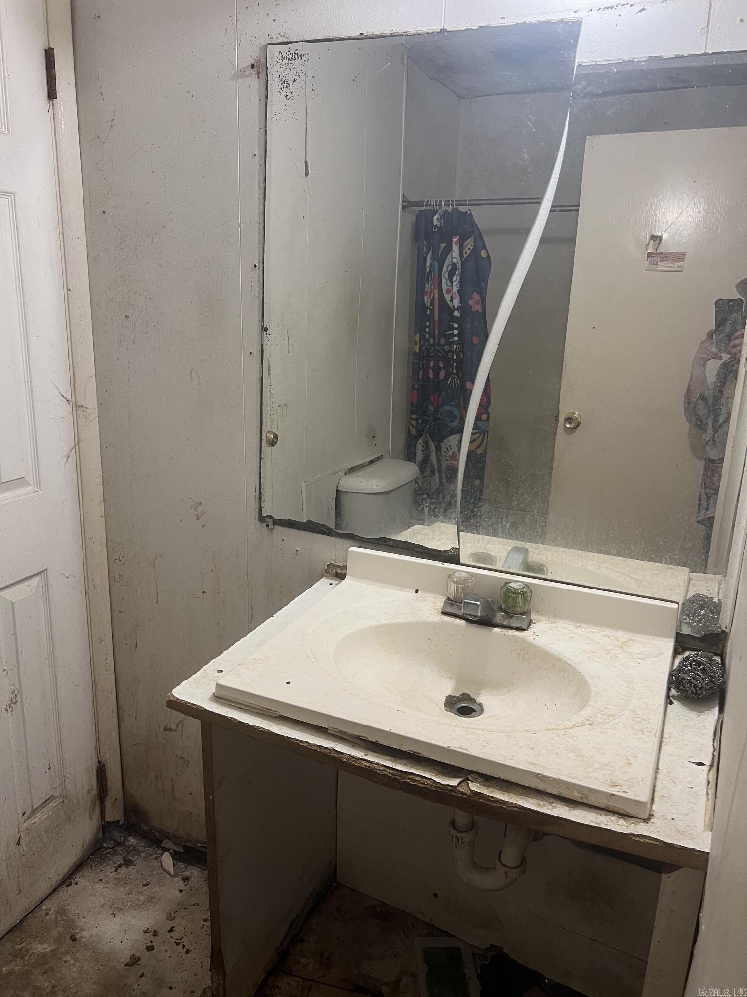 912 Edgehill Dr Property Photo 12