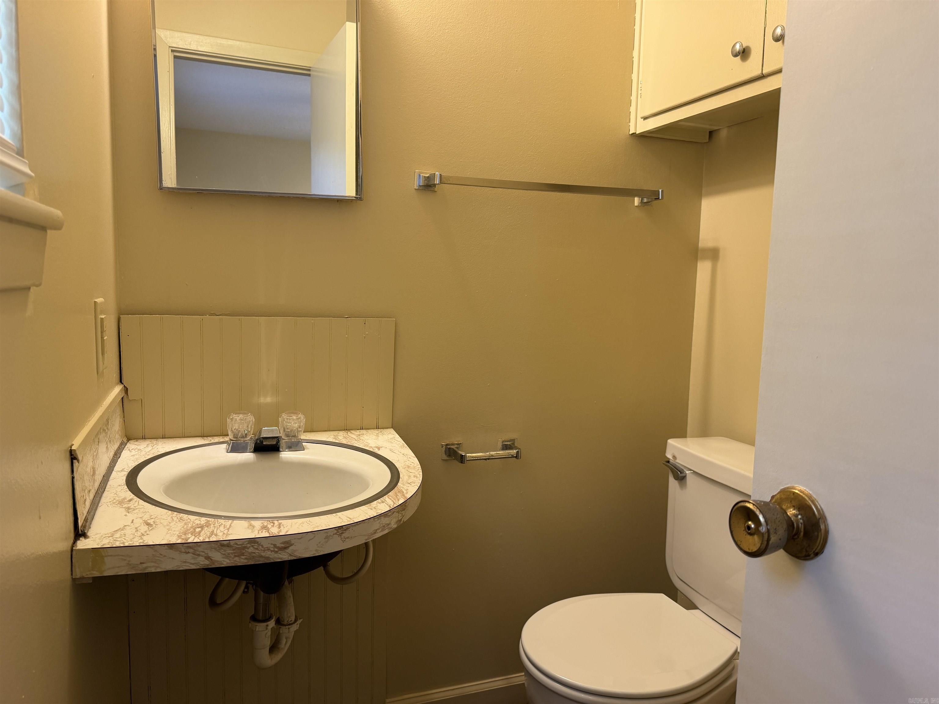 2307 Dianne Drive Property Photo 9