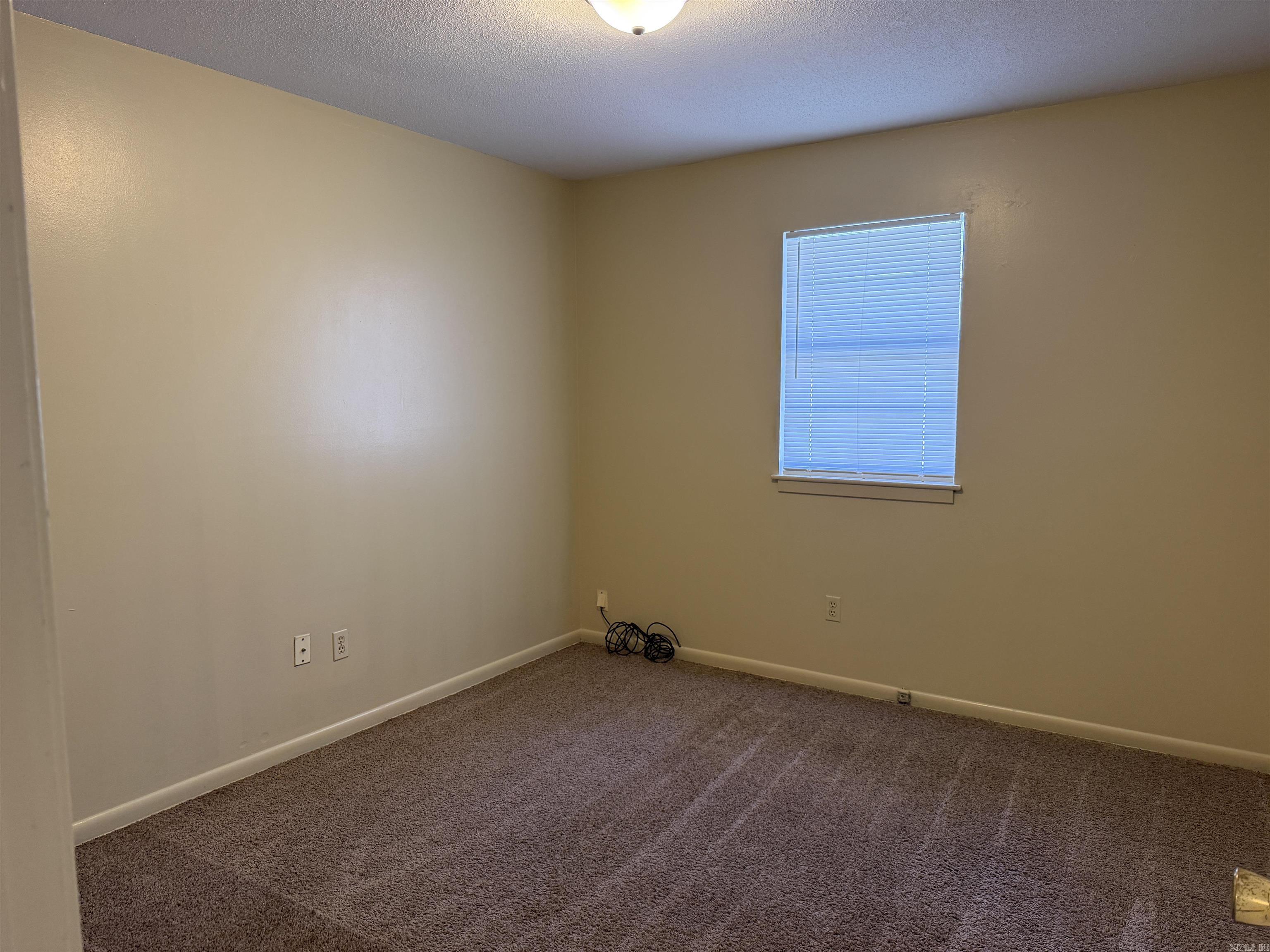 2307 Dianne Drive Property Photo 11