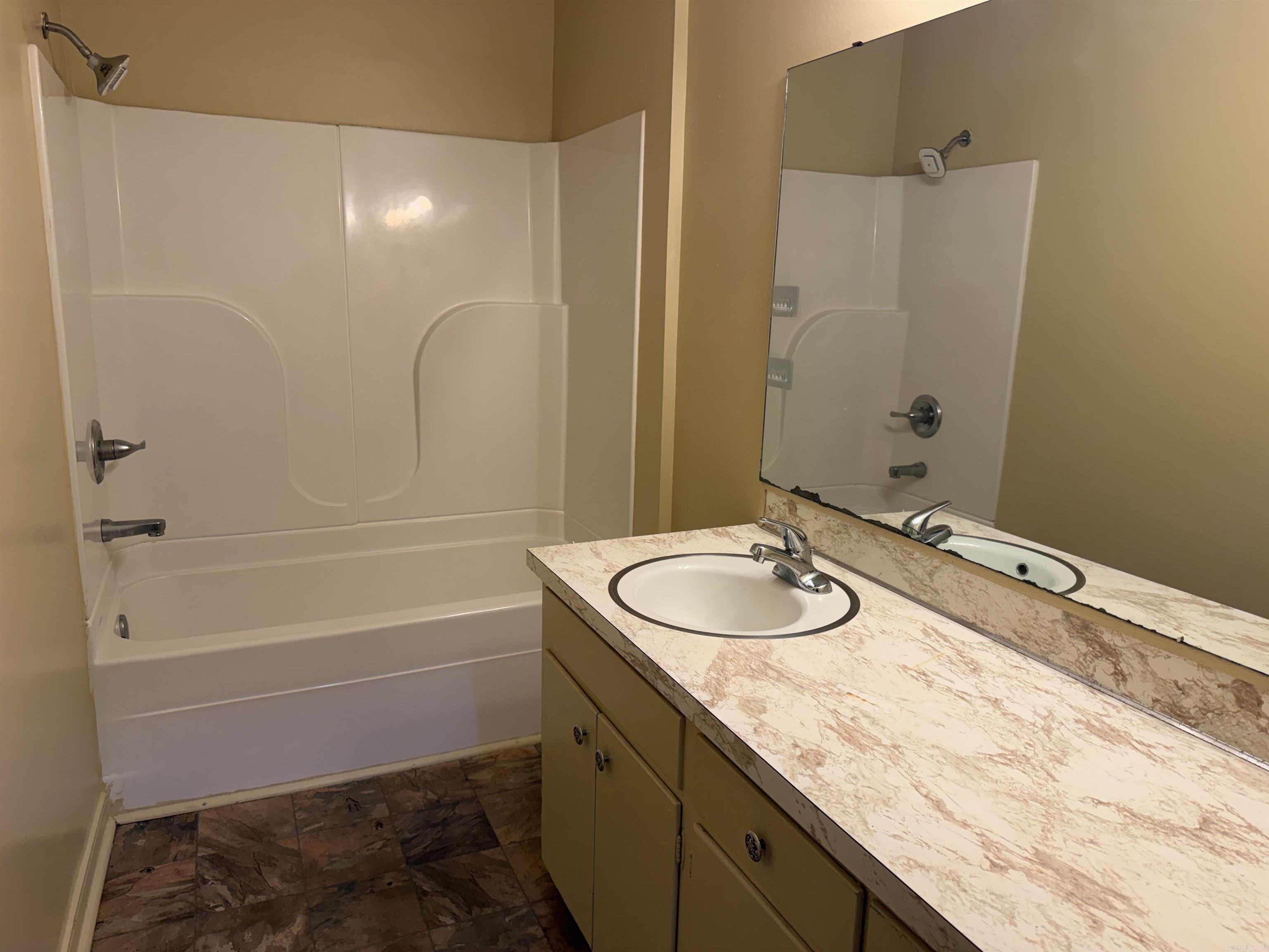 2307 Dianne Drive Property Photo 12
