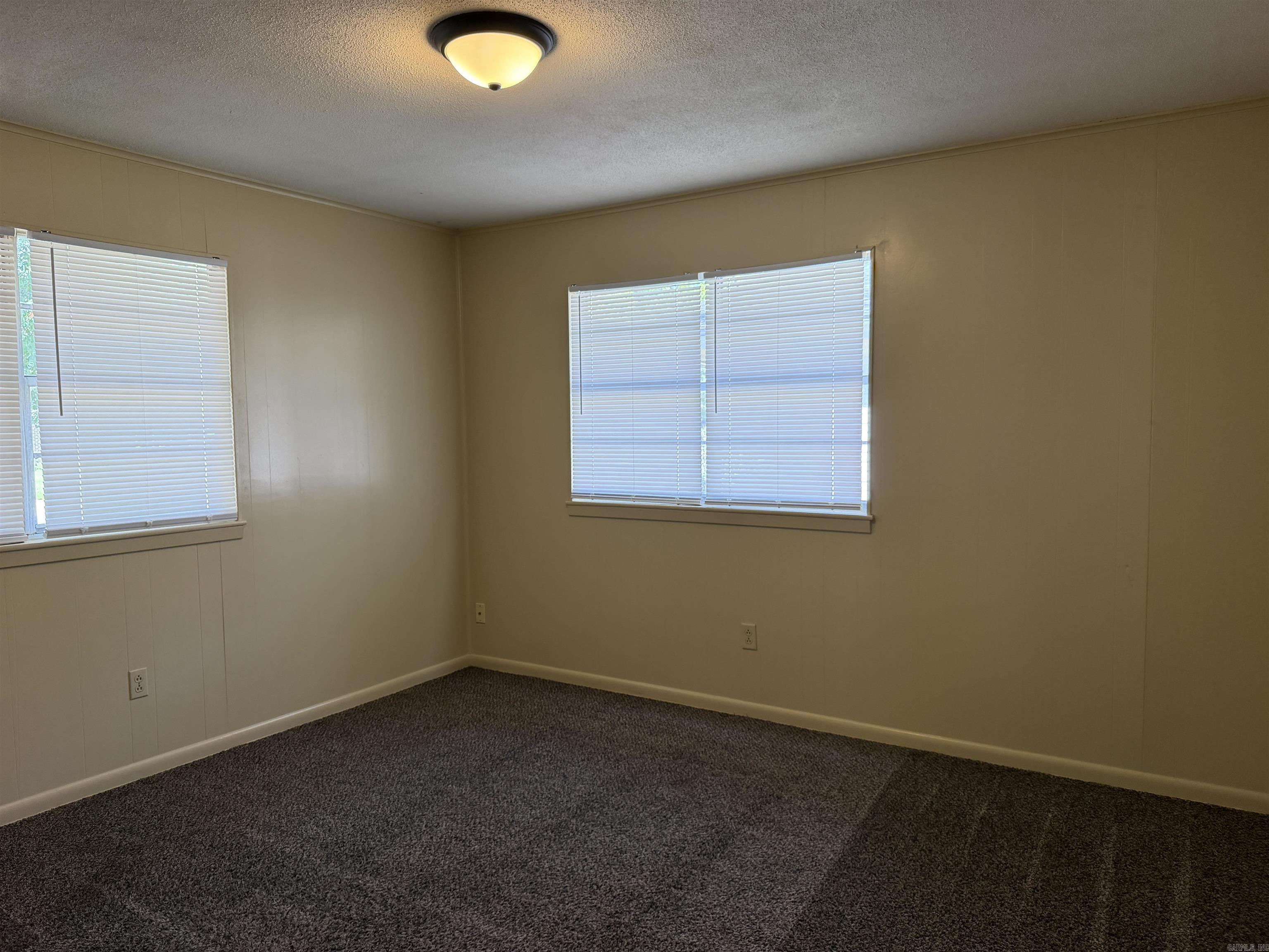 2307 Dianne Drive Property Photo 13