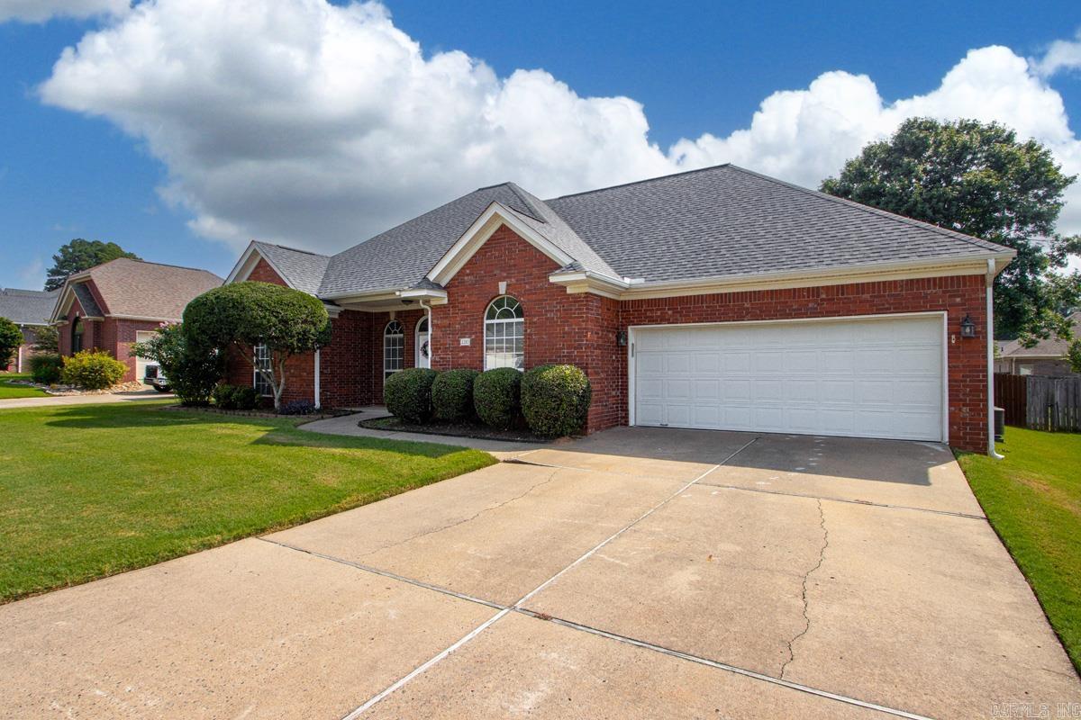 2212 Defoe Circle Property Photo 2