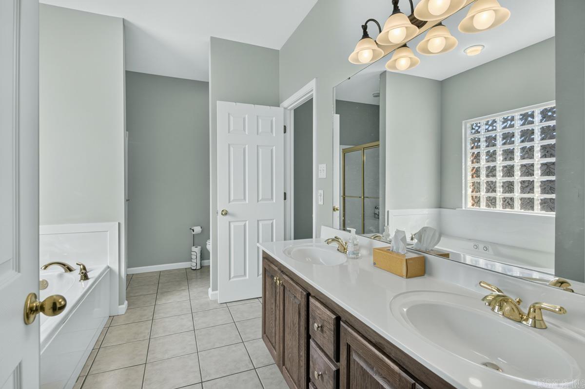 2212 Defoe Circle Property Photo 19