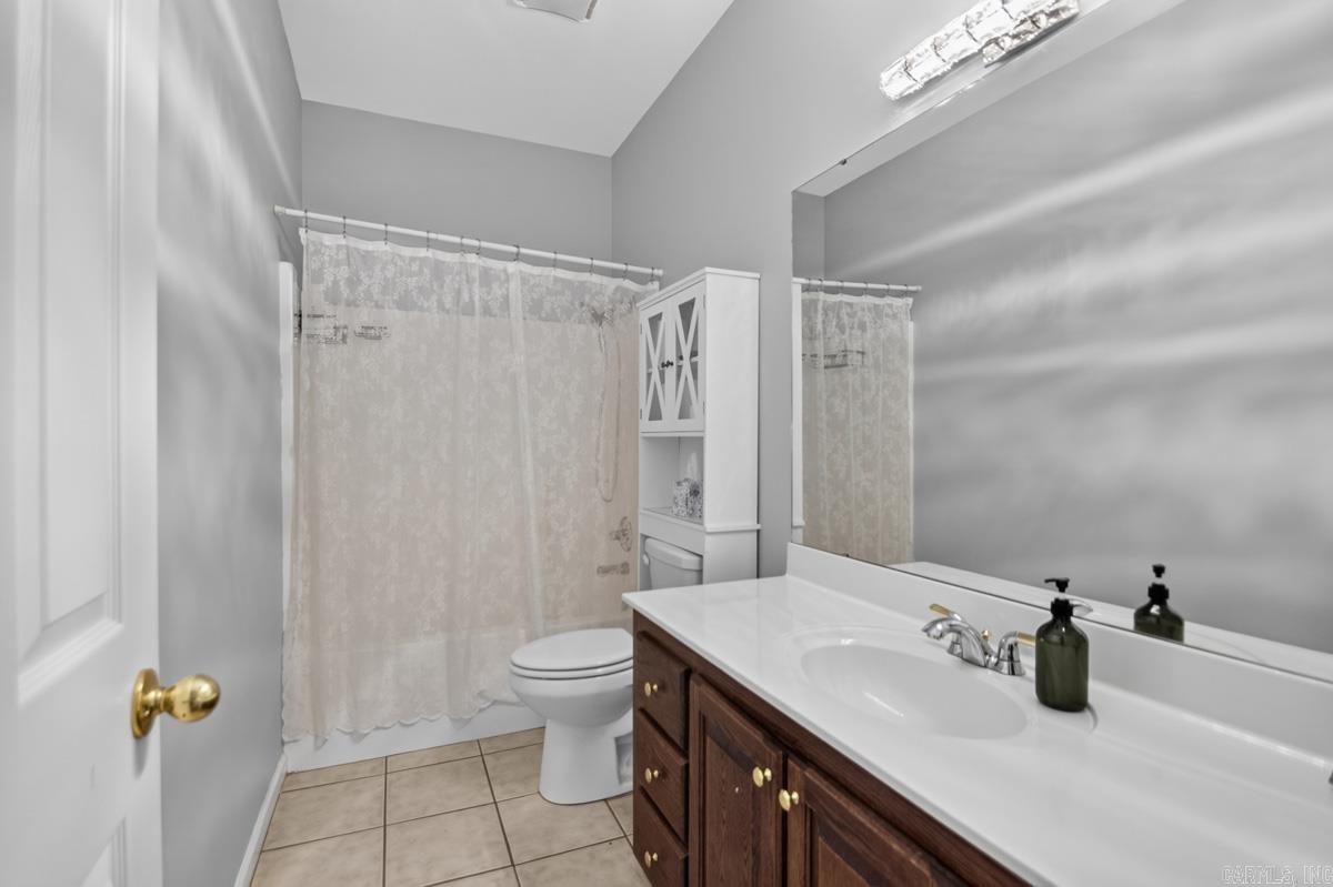 2212 Defoe Circle Property Photo 25