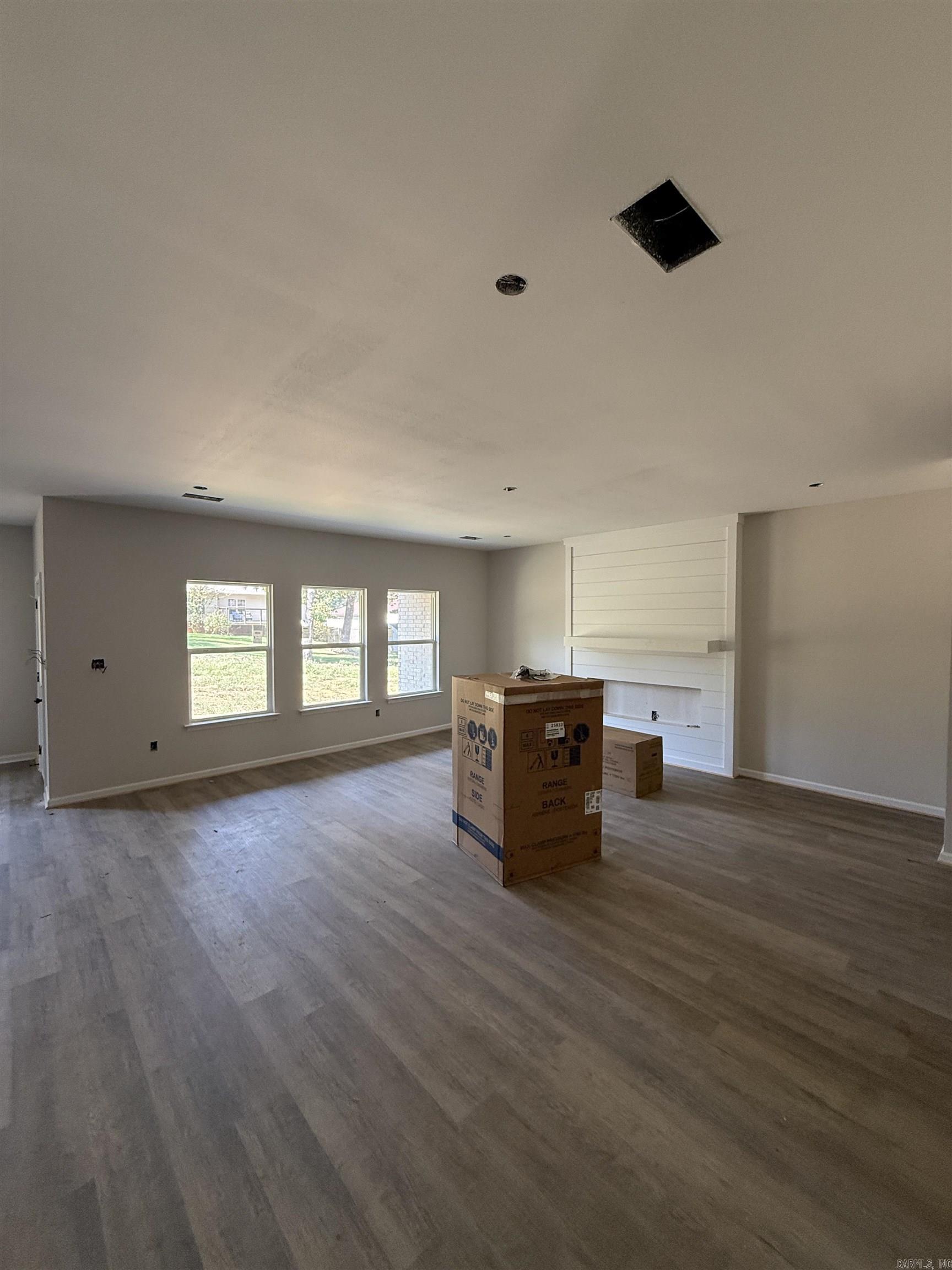 529 Madeleine Circle Property Photo 3