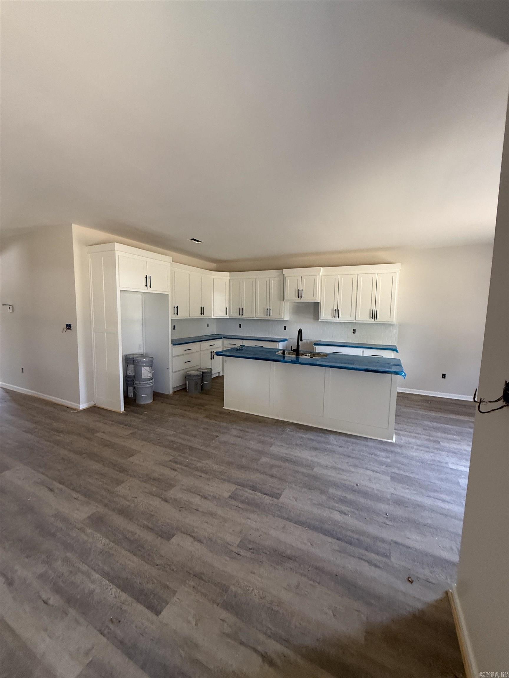 529 Madeleine Circle Property Photo 4