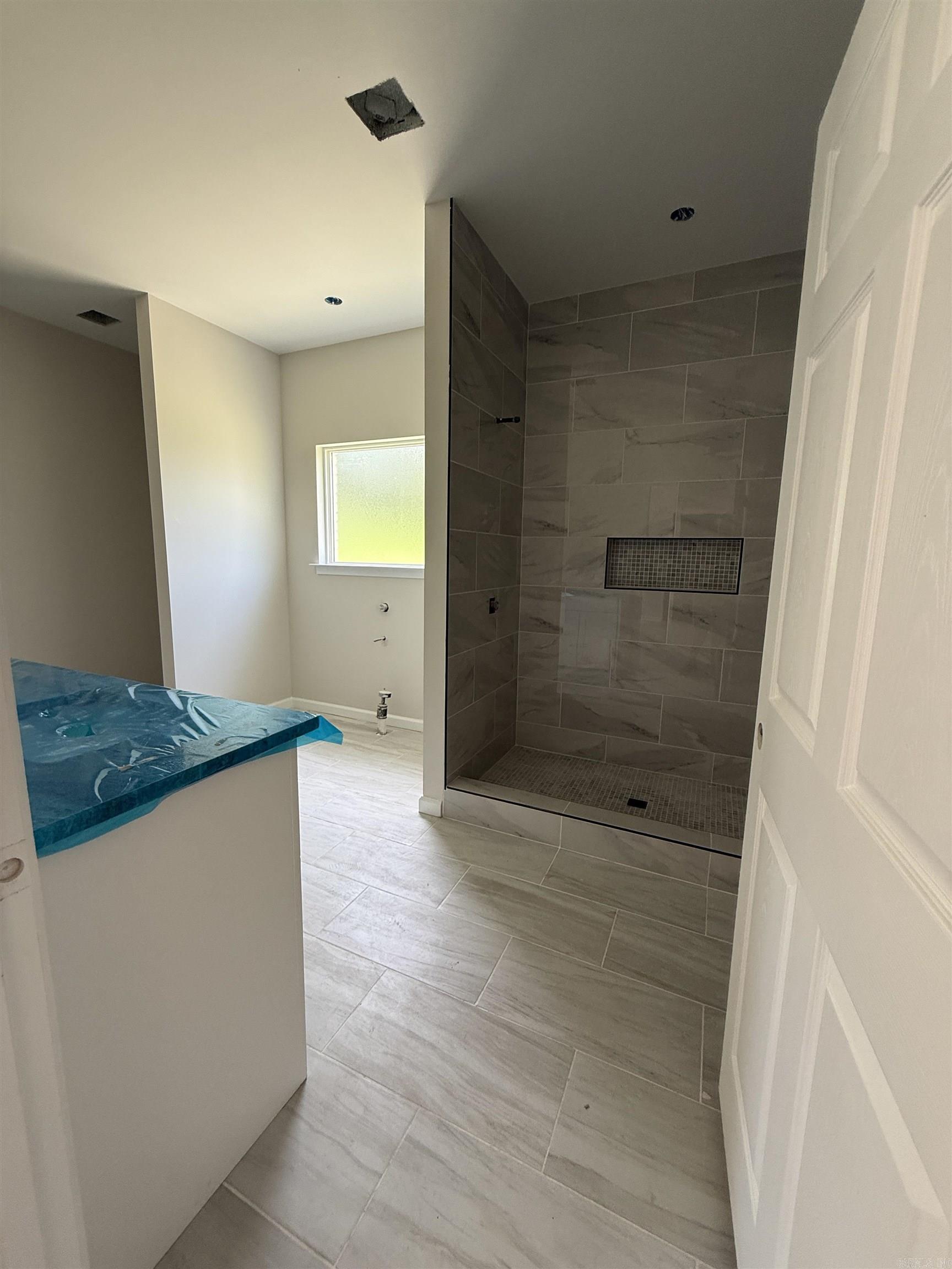 531 Madeleine Circle Property Photo 10