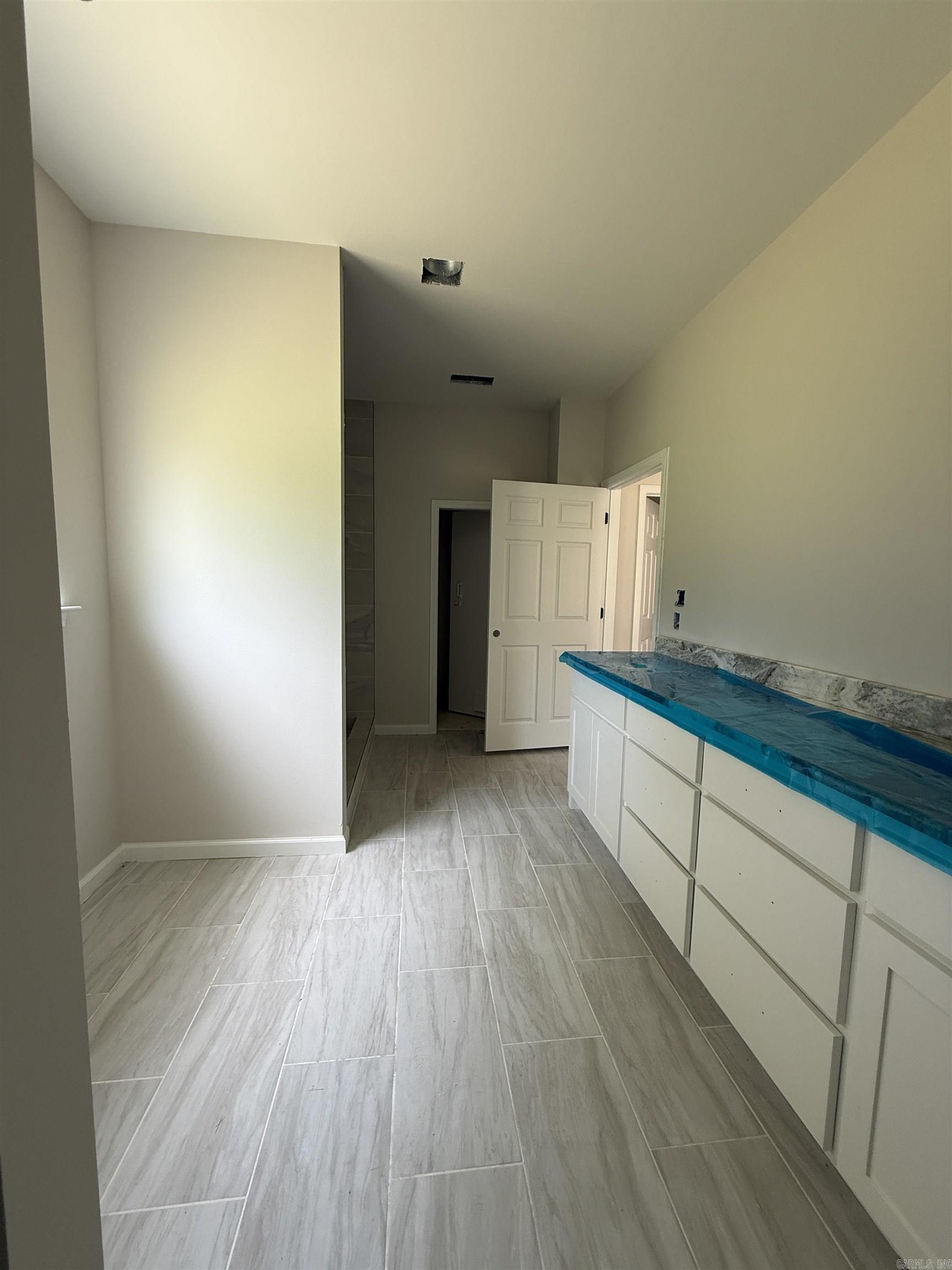 531 Madeleine Circle Property Photo 11