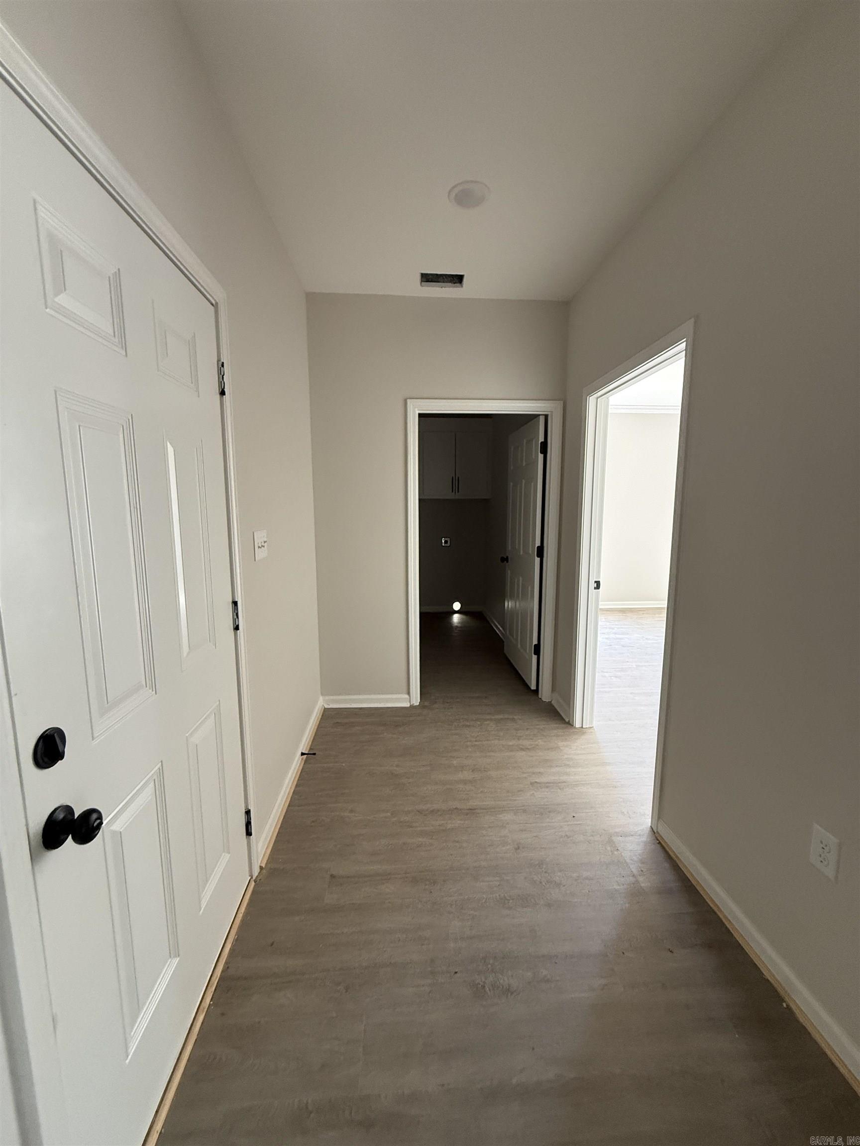 531 Madeleine Circle Property Photo 17