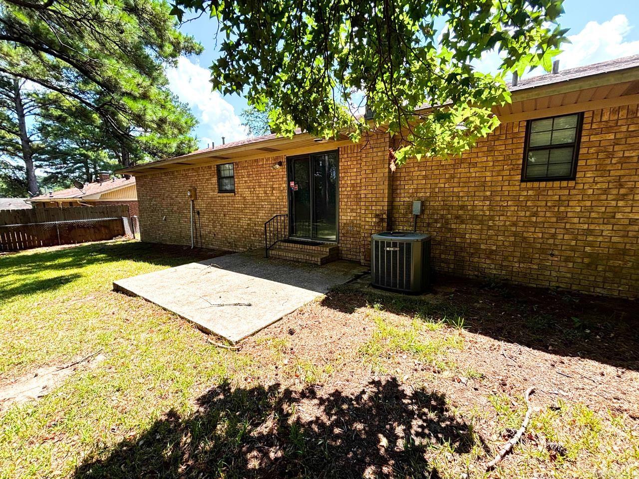 1326 Camellia Property Photo 5