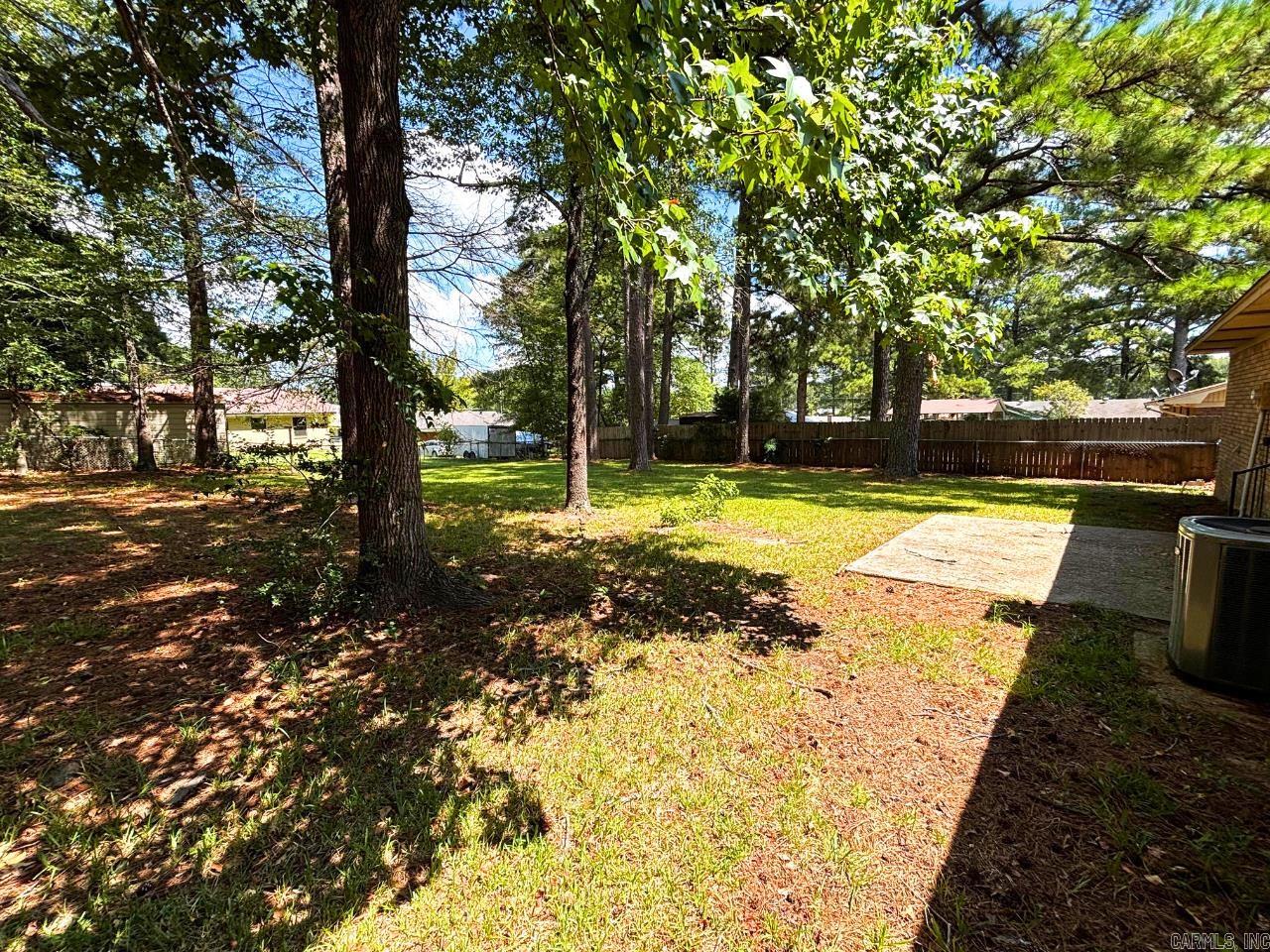 1326 Camellia Property Photo 7