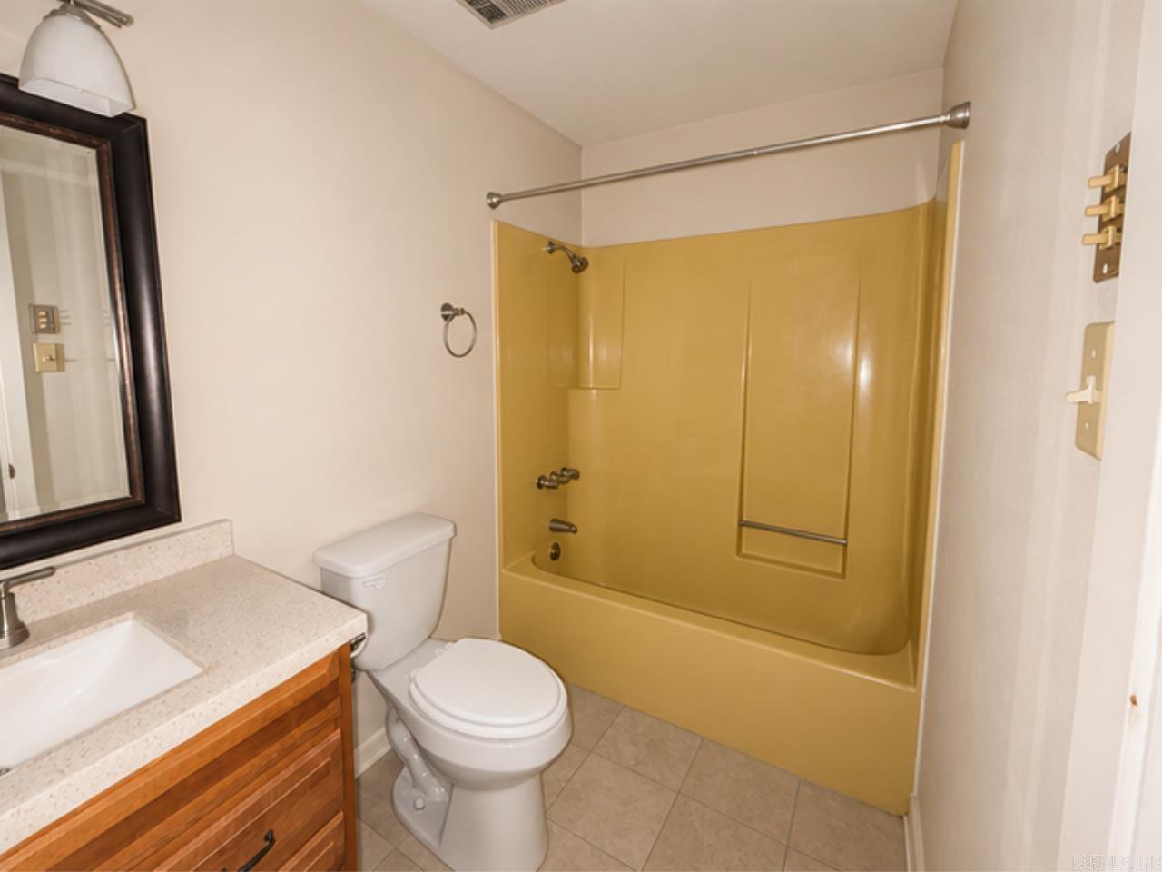1326 Camellia Property Photo 16