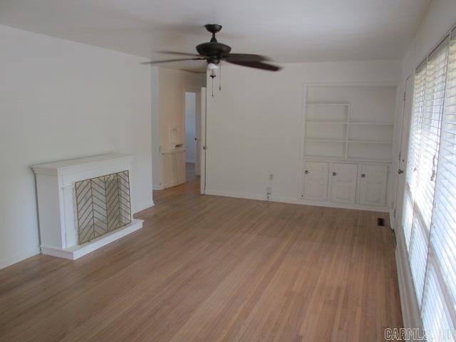 3811 Idlewild Property Photo 3