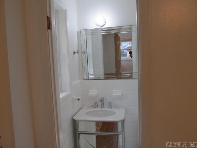 3811 Idlewild Property Photo 12