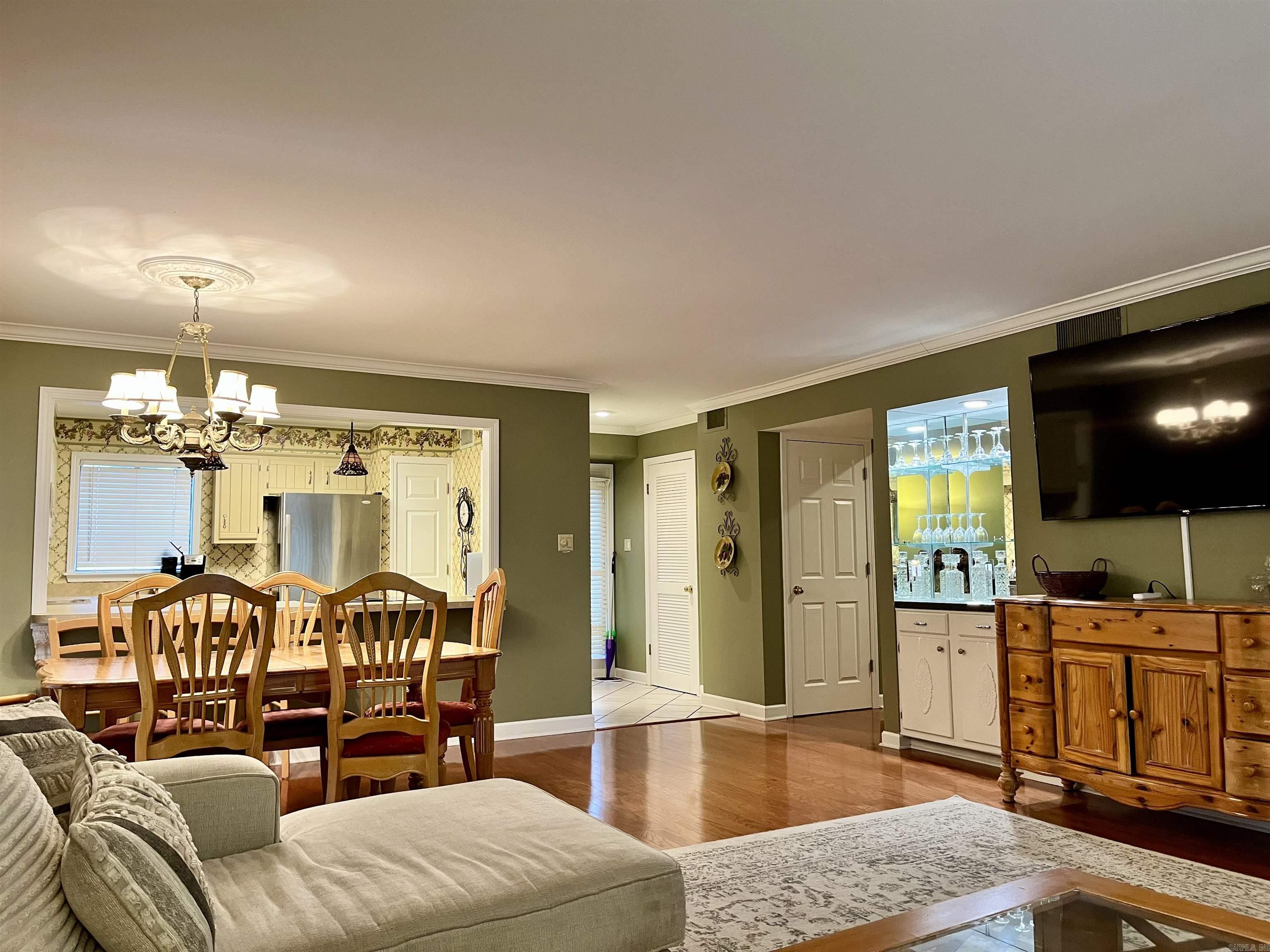 200 Pretti Point F-2 Property Photo 15
