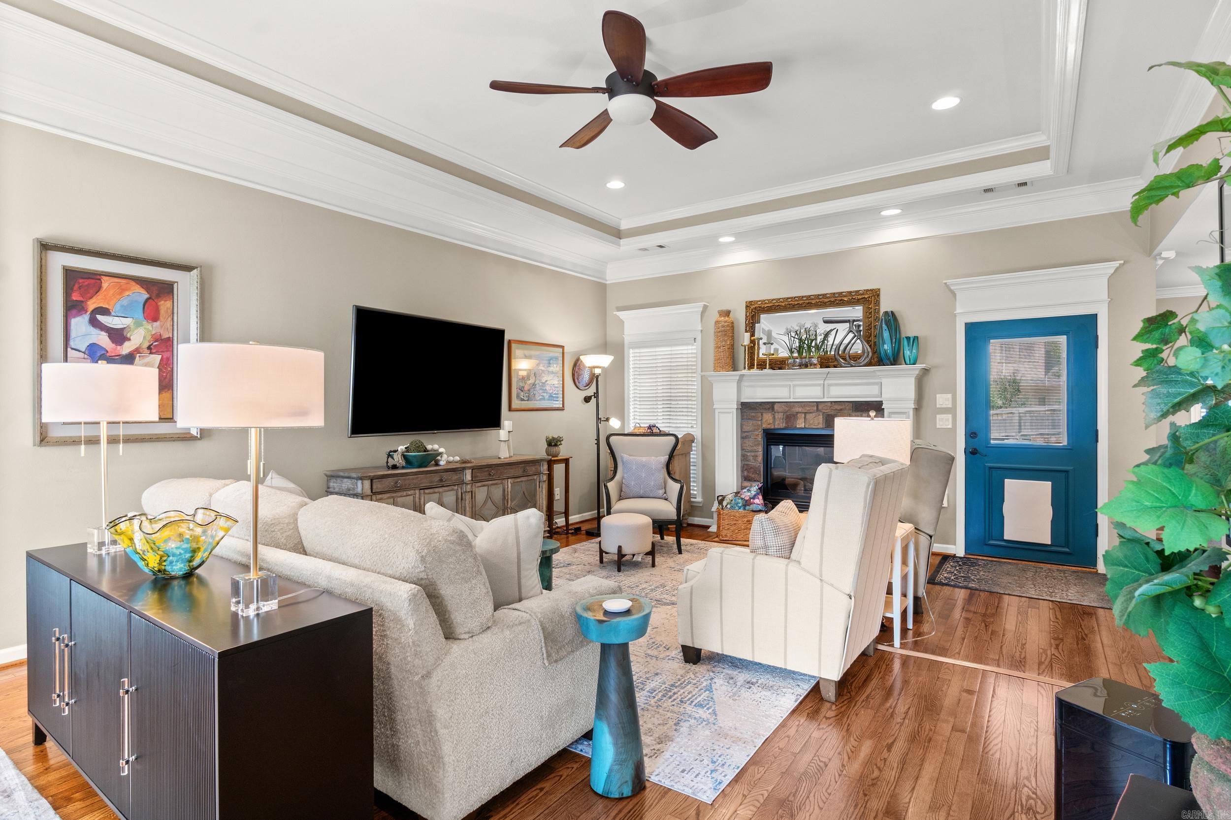 5110 Wall Street Property Photo 4