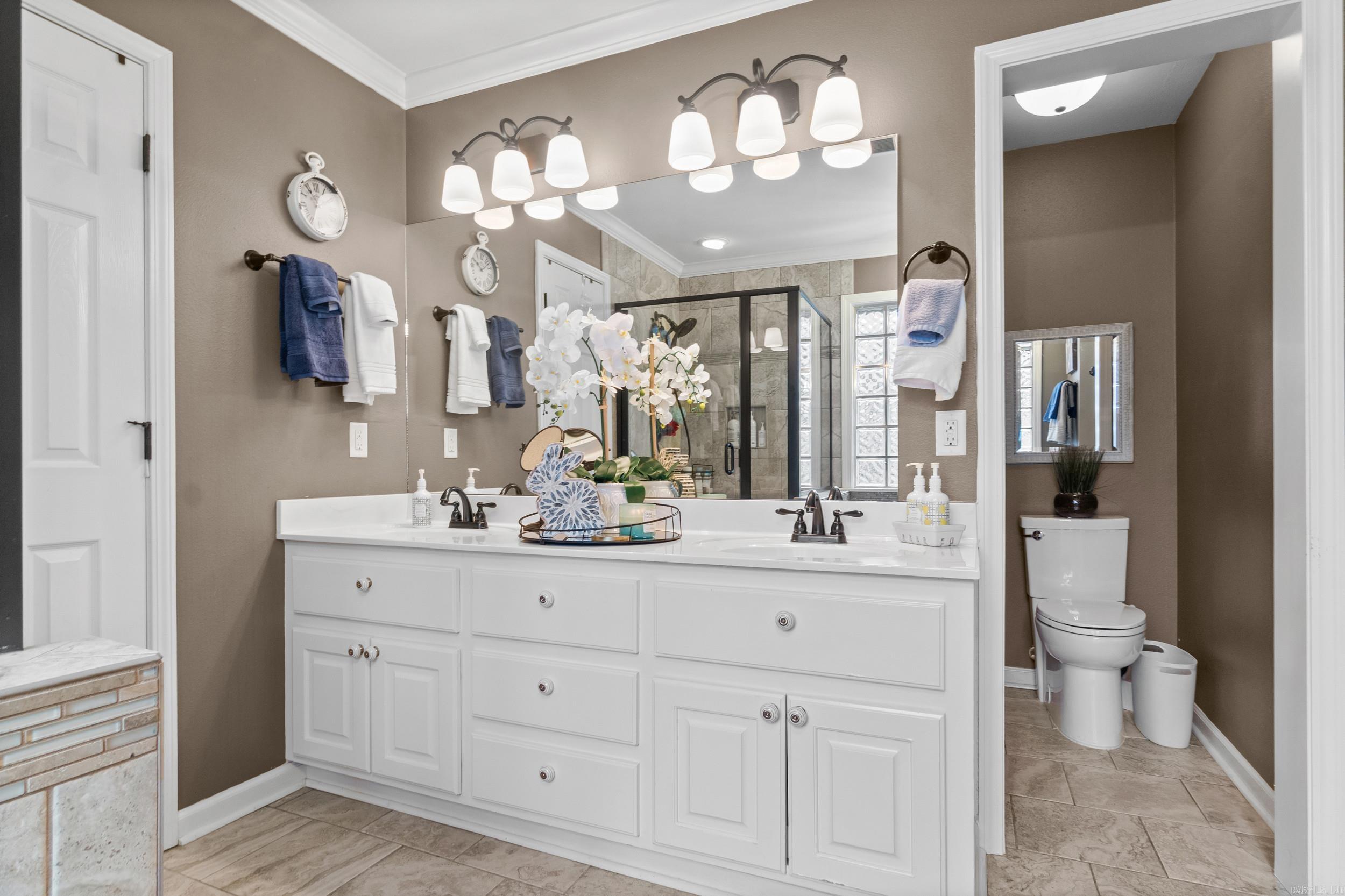 5110 Wall Street Property Photo 13