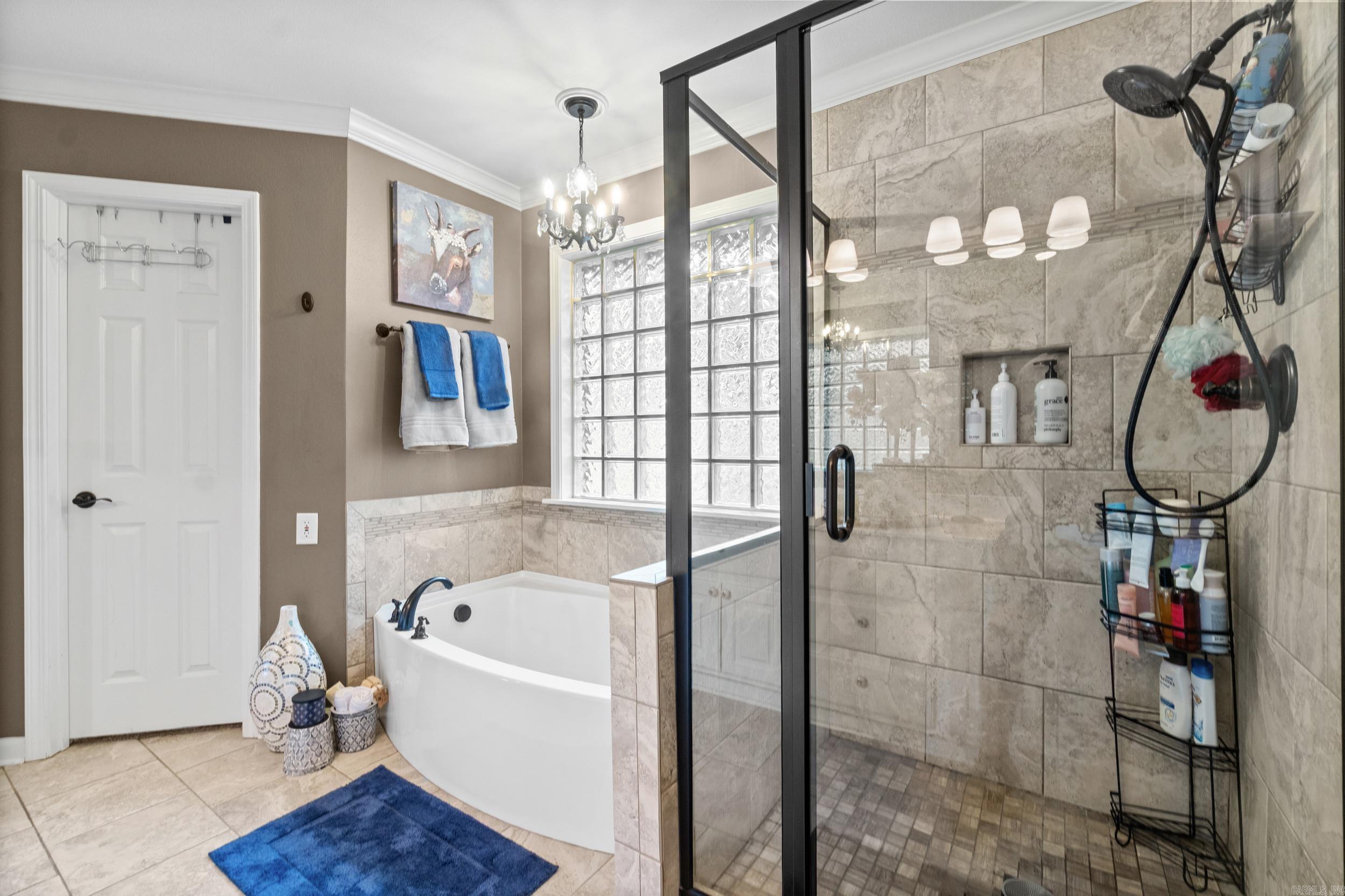 5110 Wall Street Property Photo 14