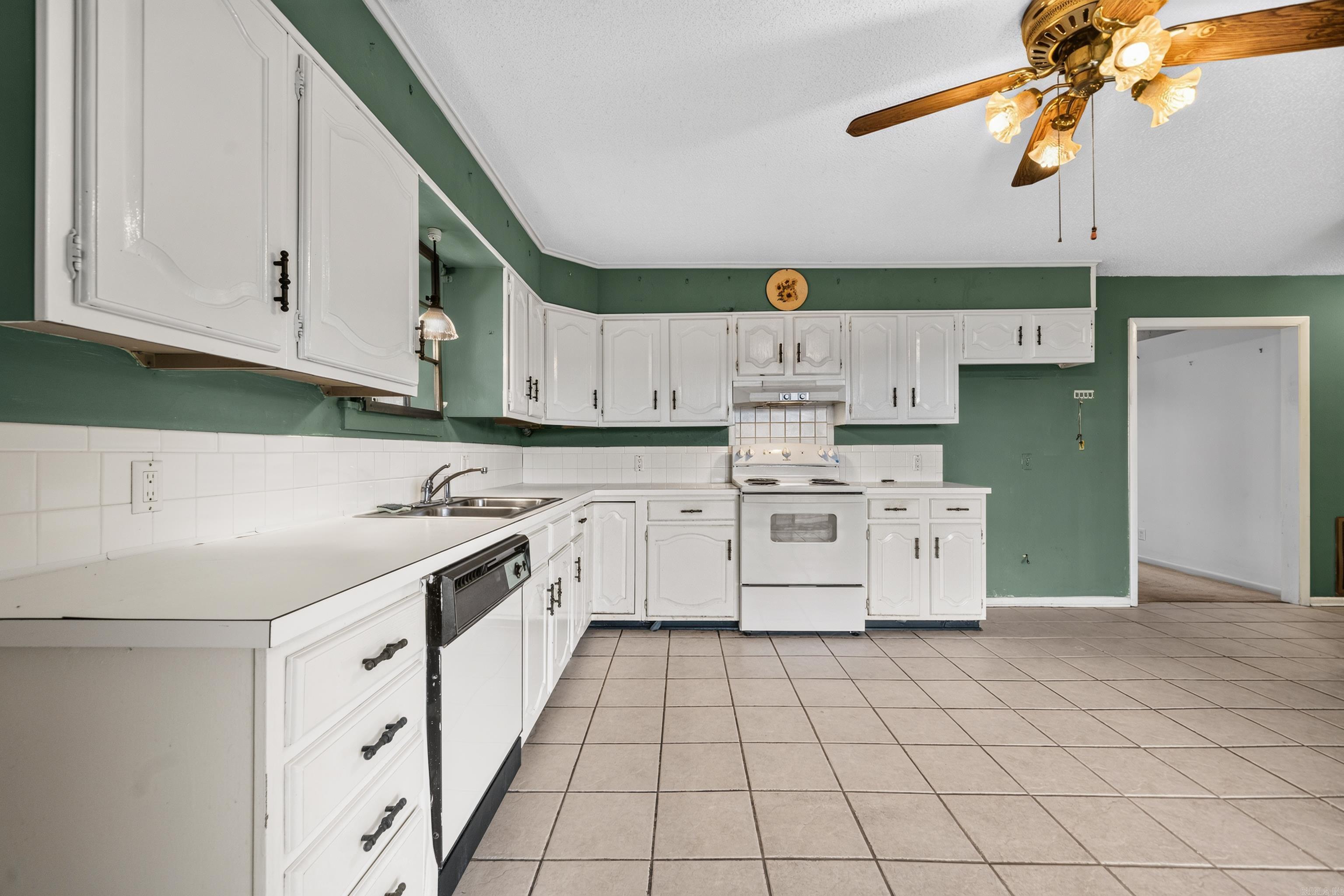 310 Vanadium Circle Property Photo 30