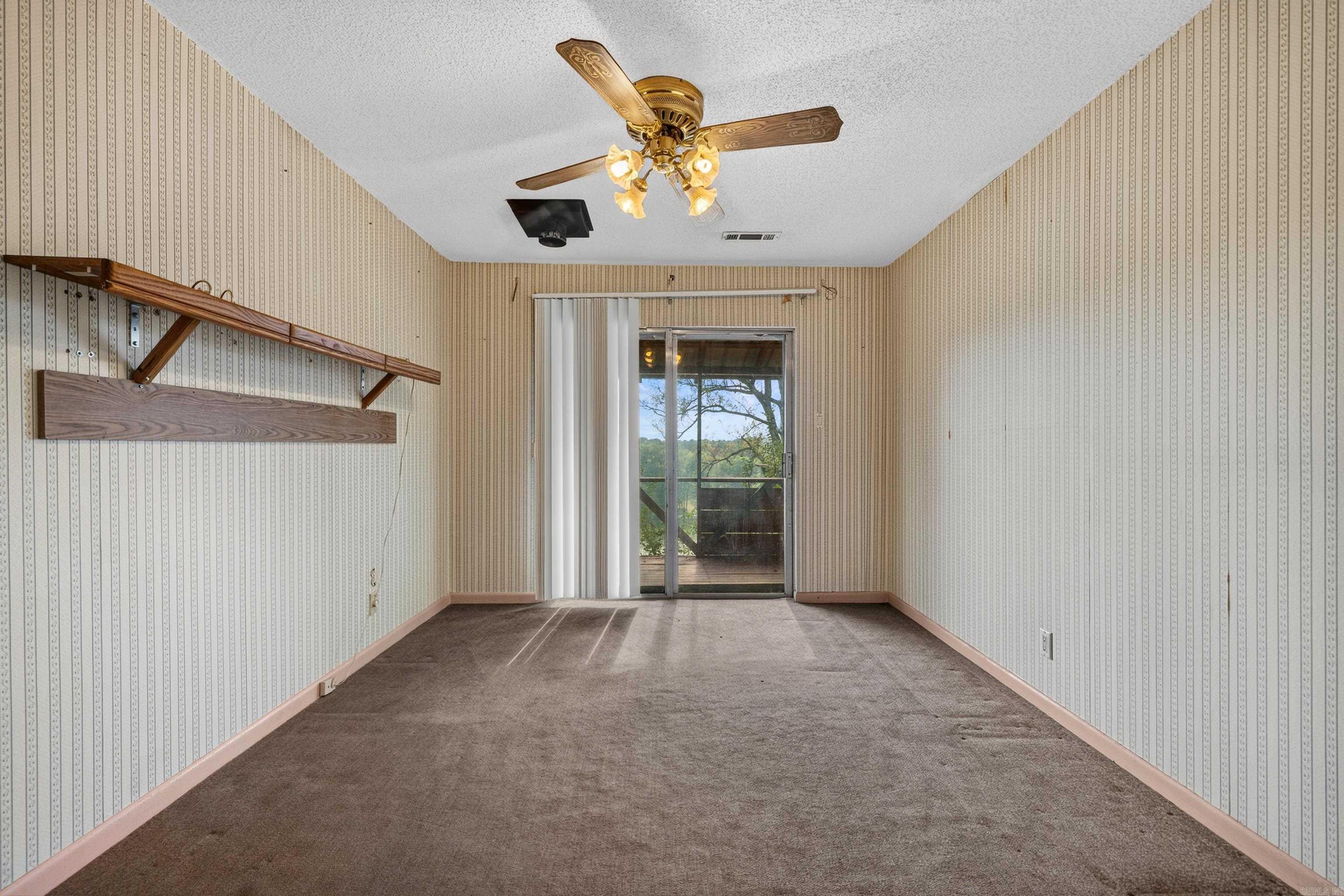 310 Vanadium Circle Property Photo 38