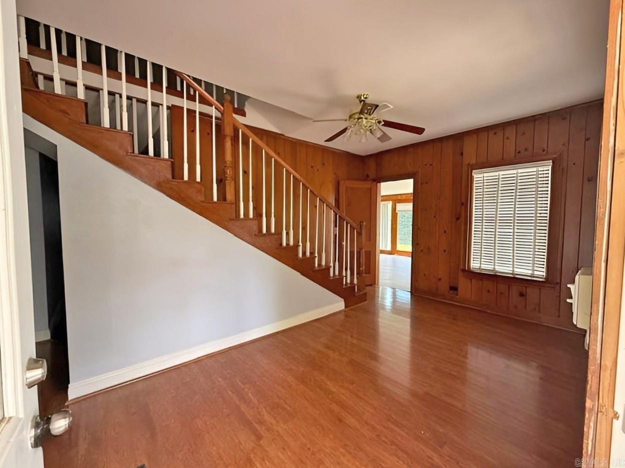 1102 Grand Street Property Photo 11
