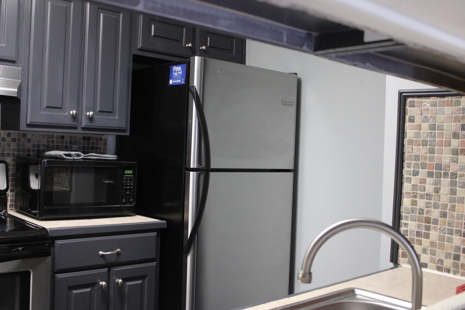 1601 N Bryant St, A6 Property Photo 9