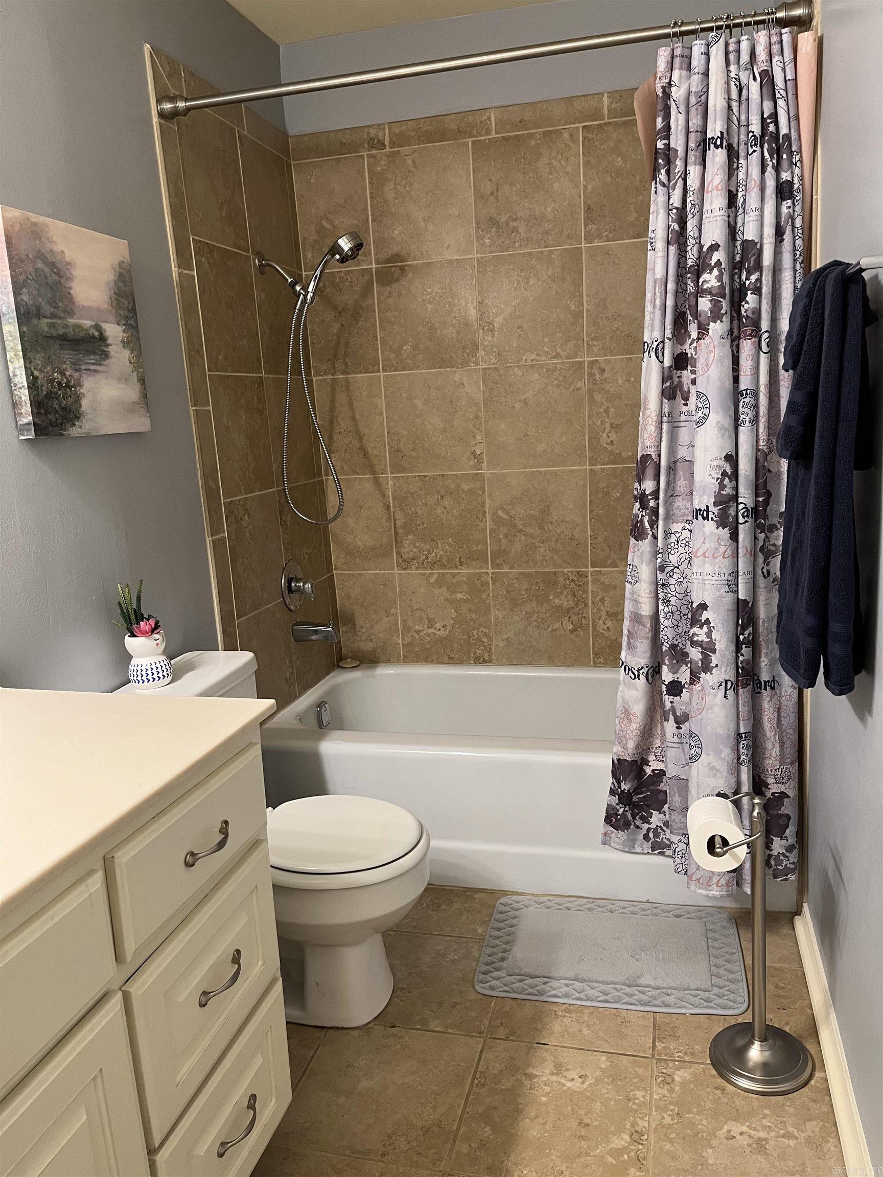 1601 N Bryant St, A6 Property Photo 12