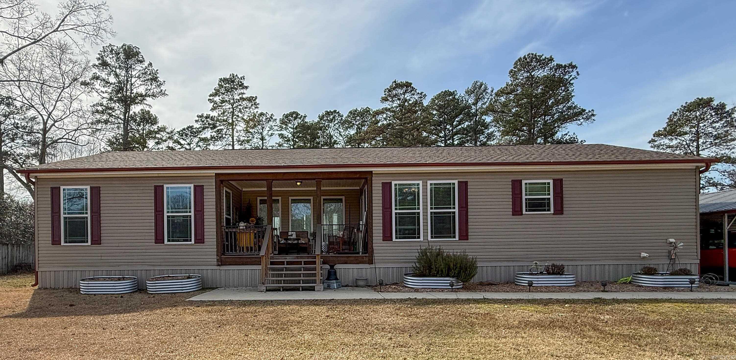 127 MADDEN LANE