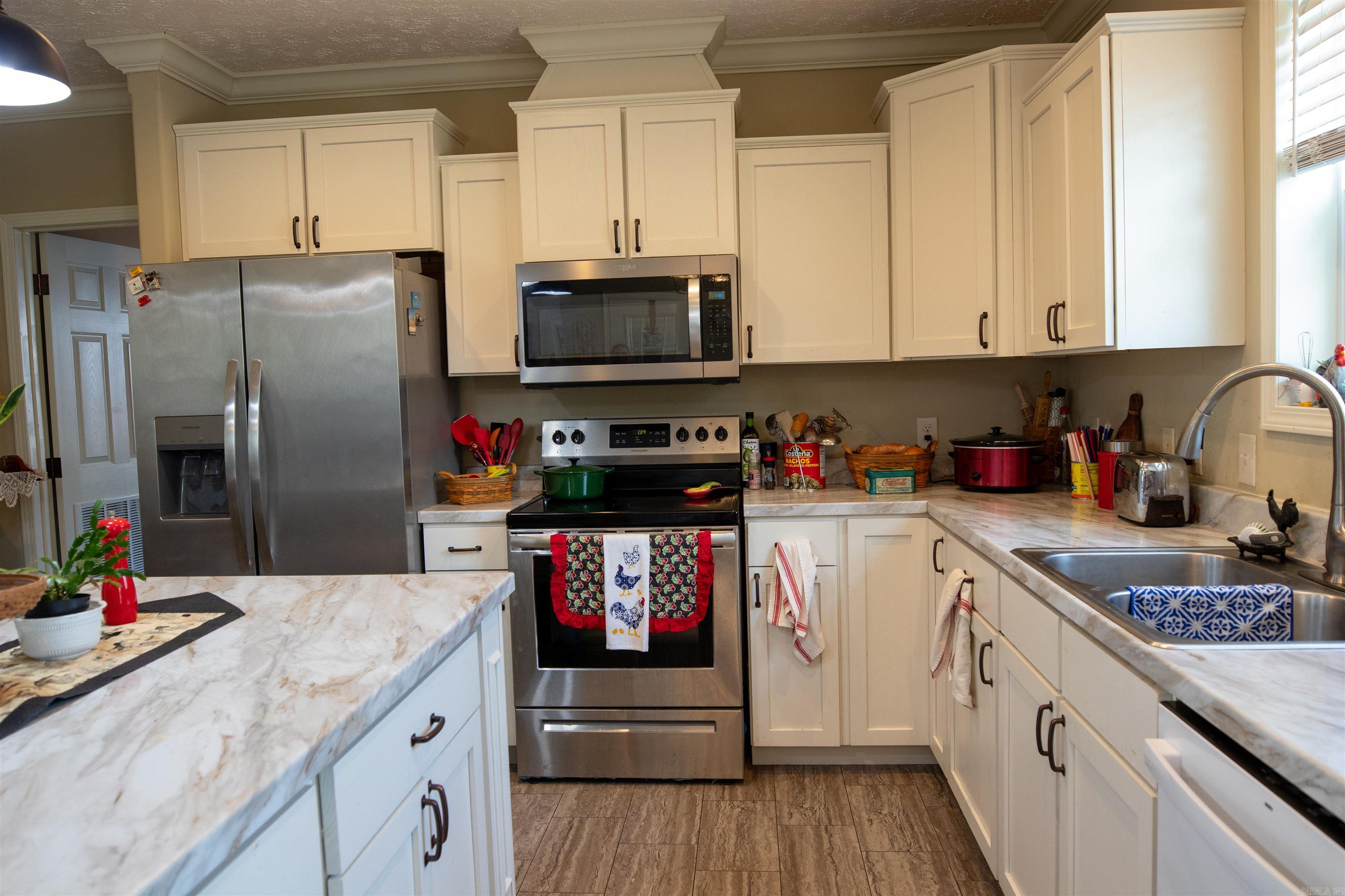 127 Madden Lane Property Photo 7
