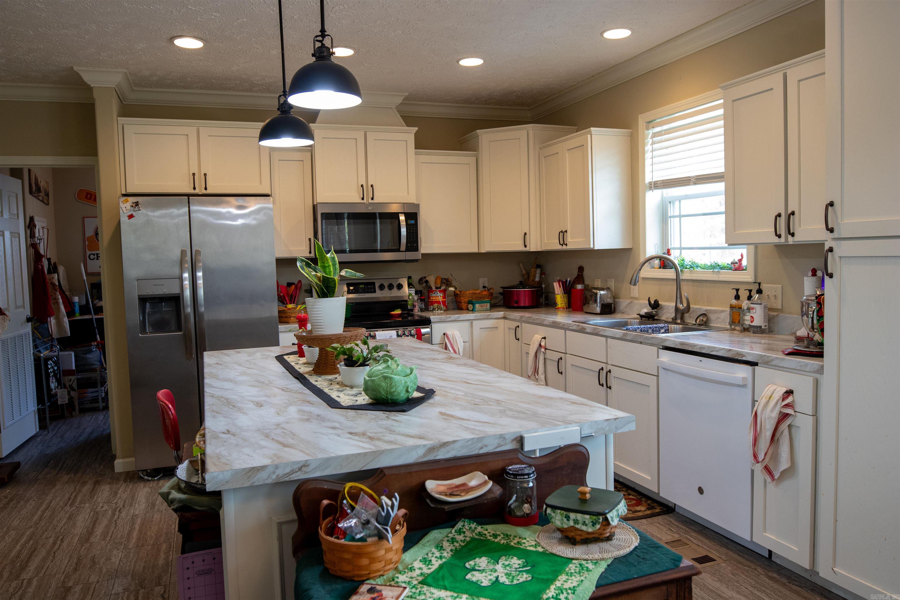 127 Madden Lane Property Photo 8