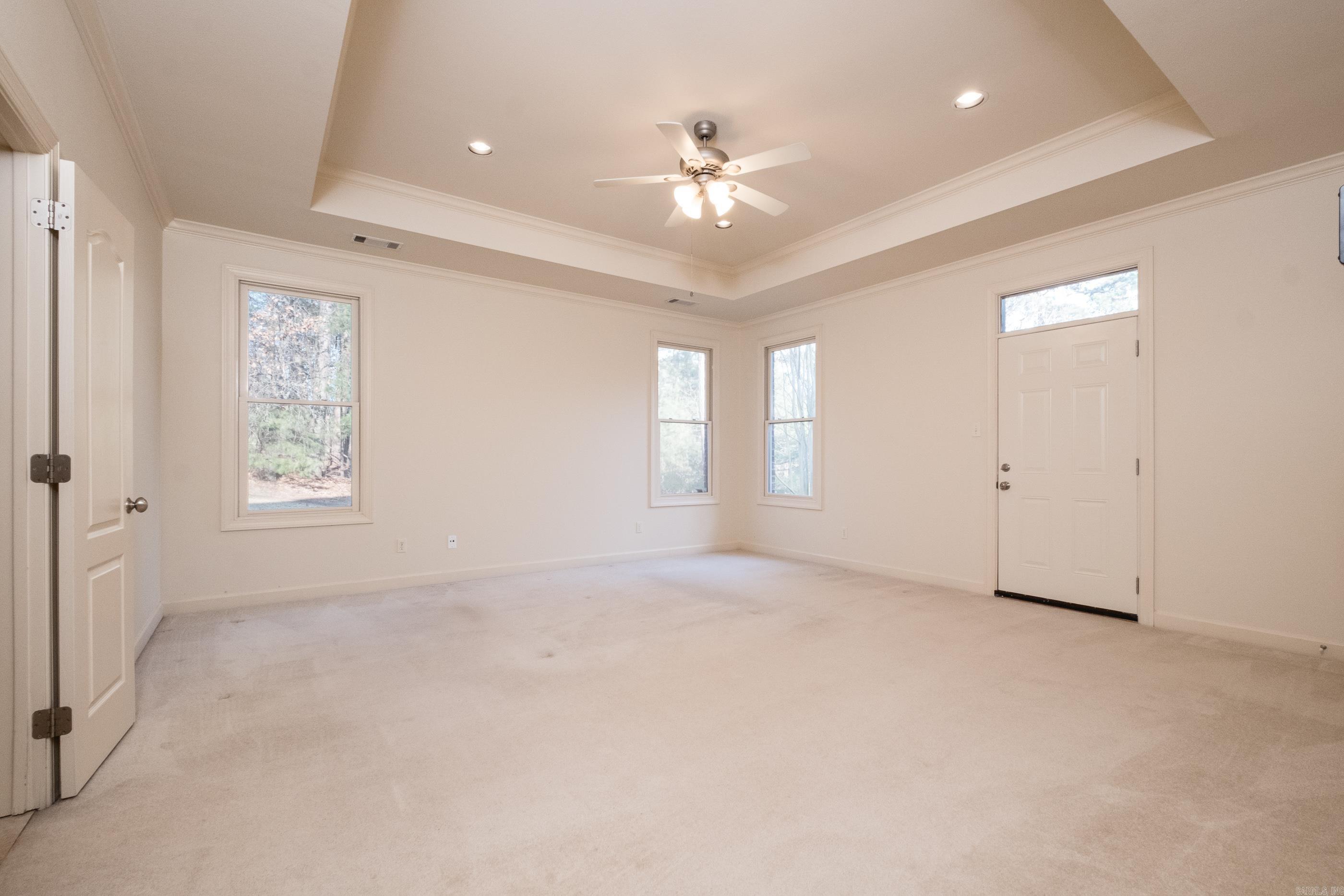 115 Noyant Drive Property Photo 28