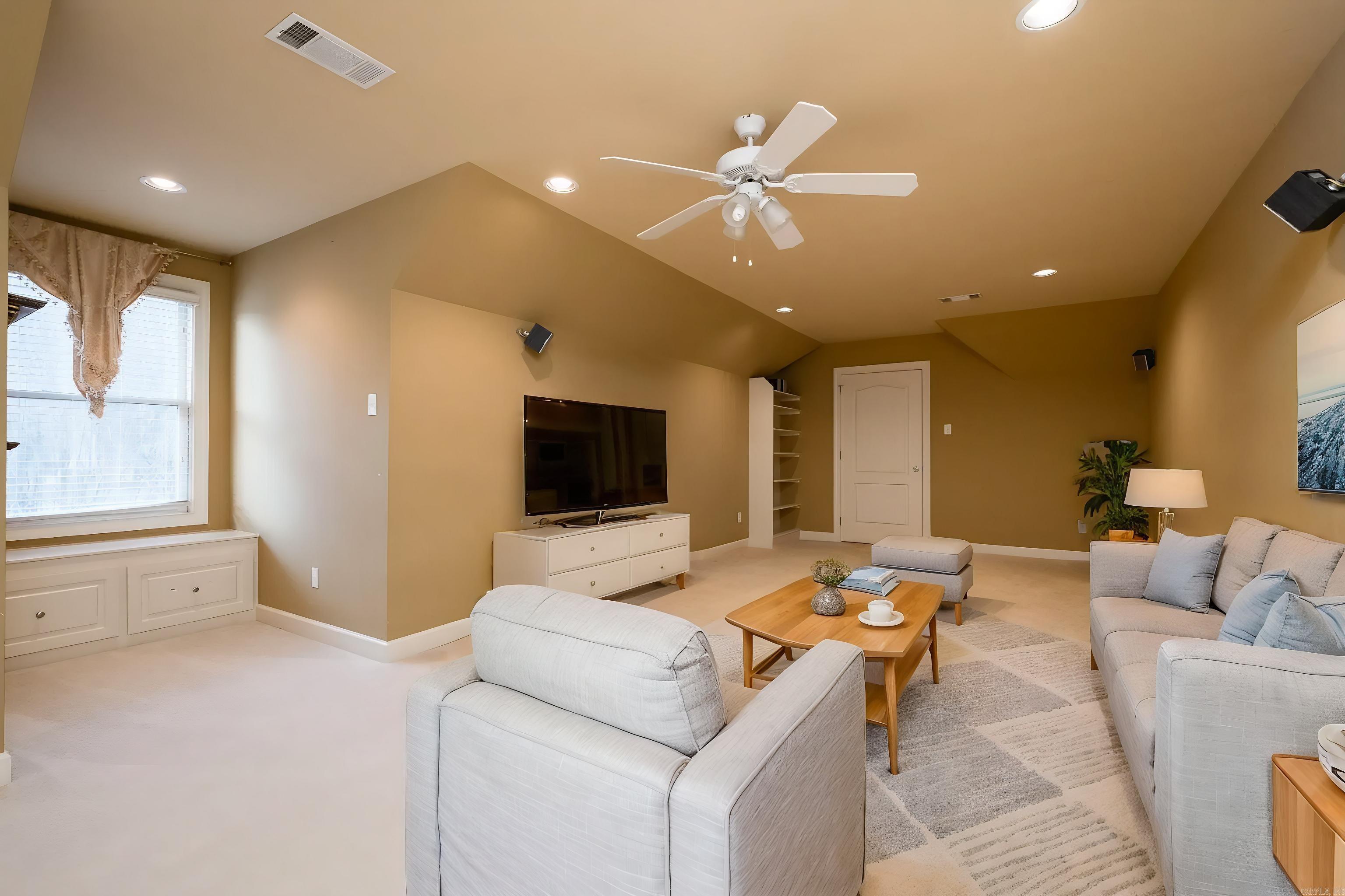 115 Noyant Drive Property Photo 43
