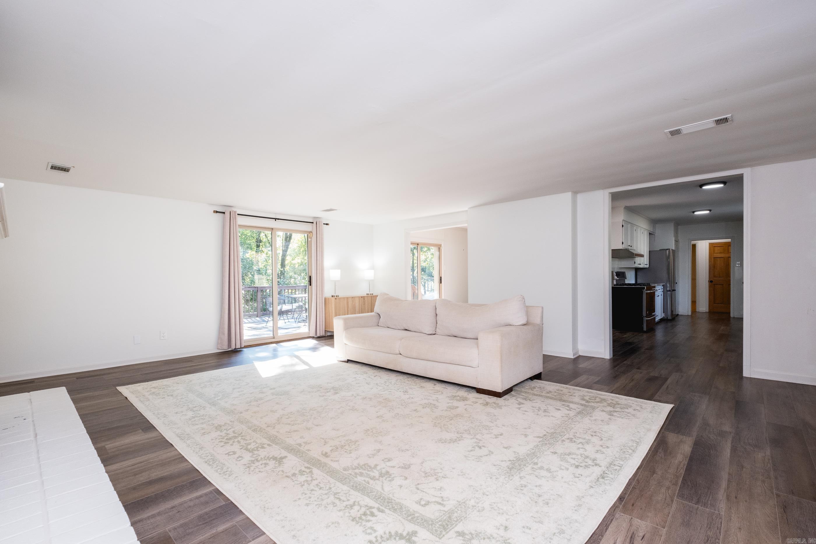 223 Beckwood Drive Property Photo 14