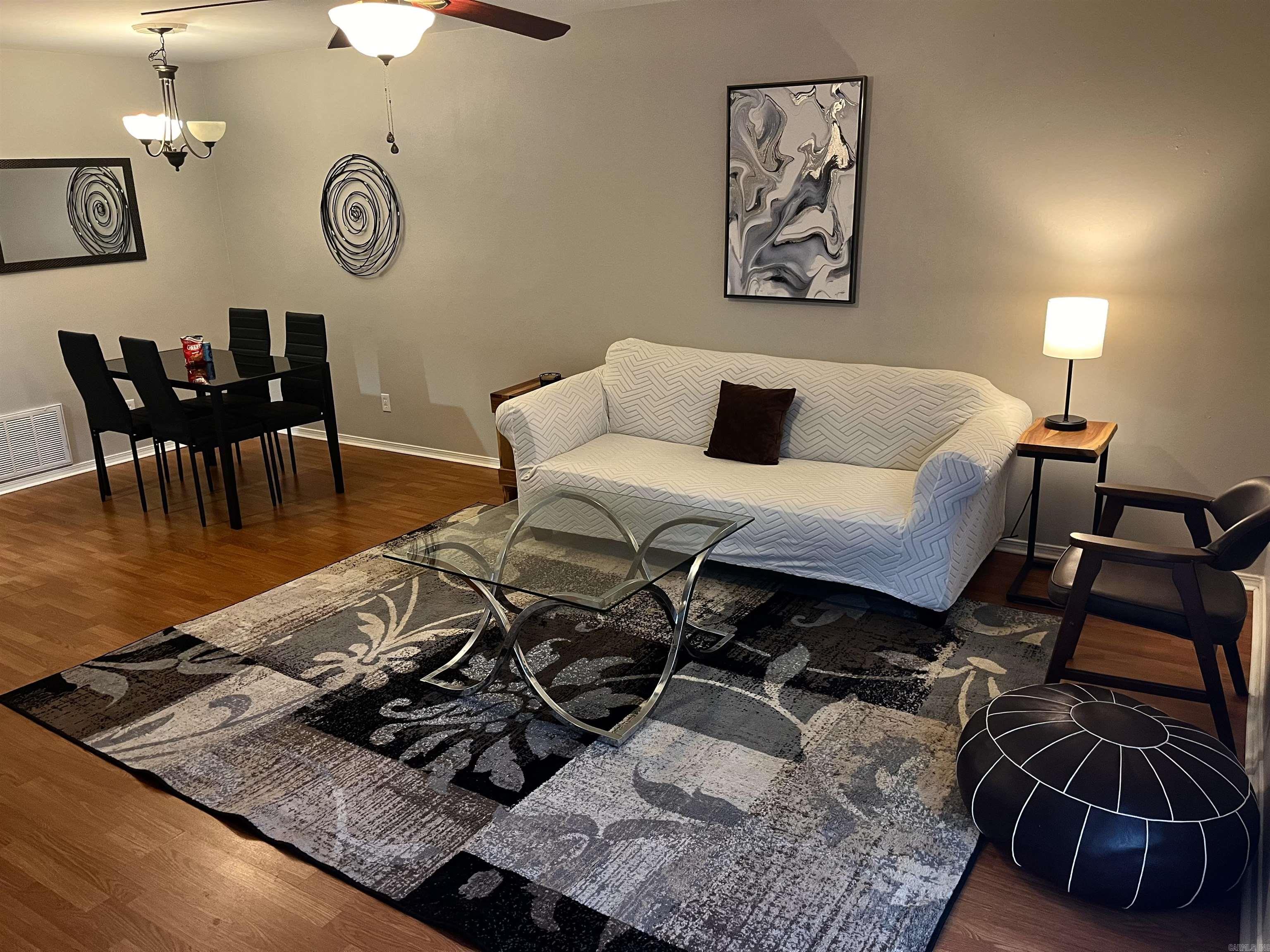1601 N Bryant St, A12 Property Photo 3