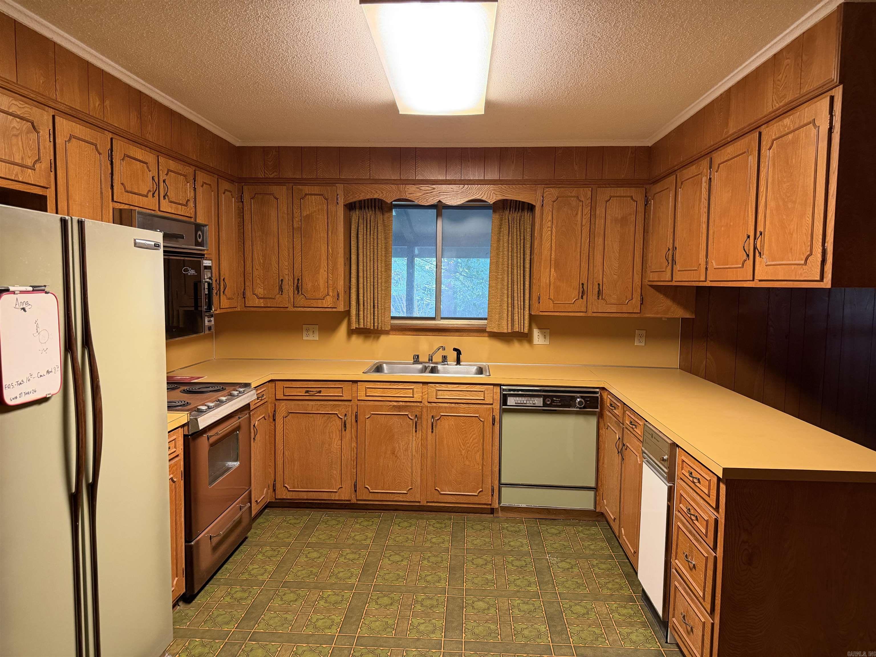 1209 Janwood Property Photo 5