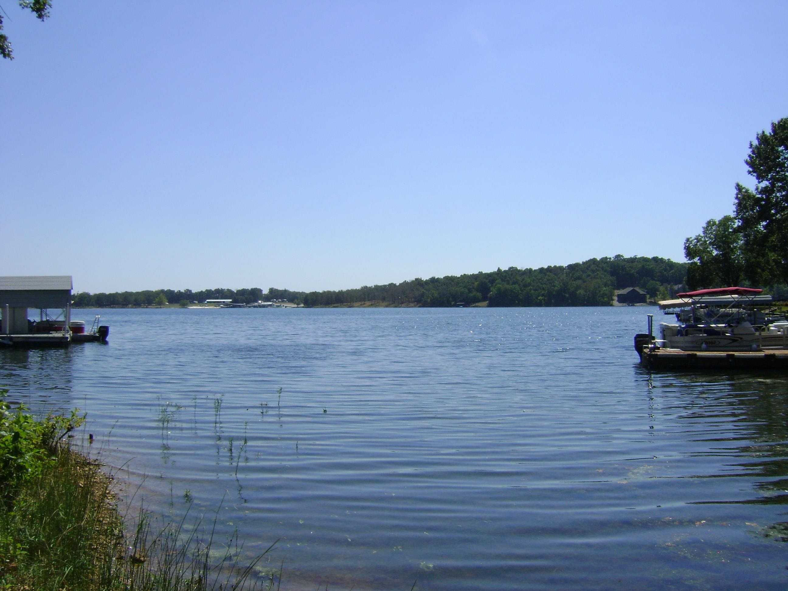 1711 Pleasant Valley Drive Property Photo 1