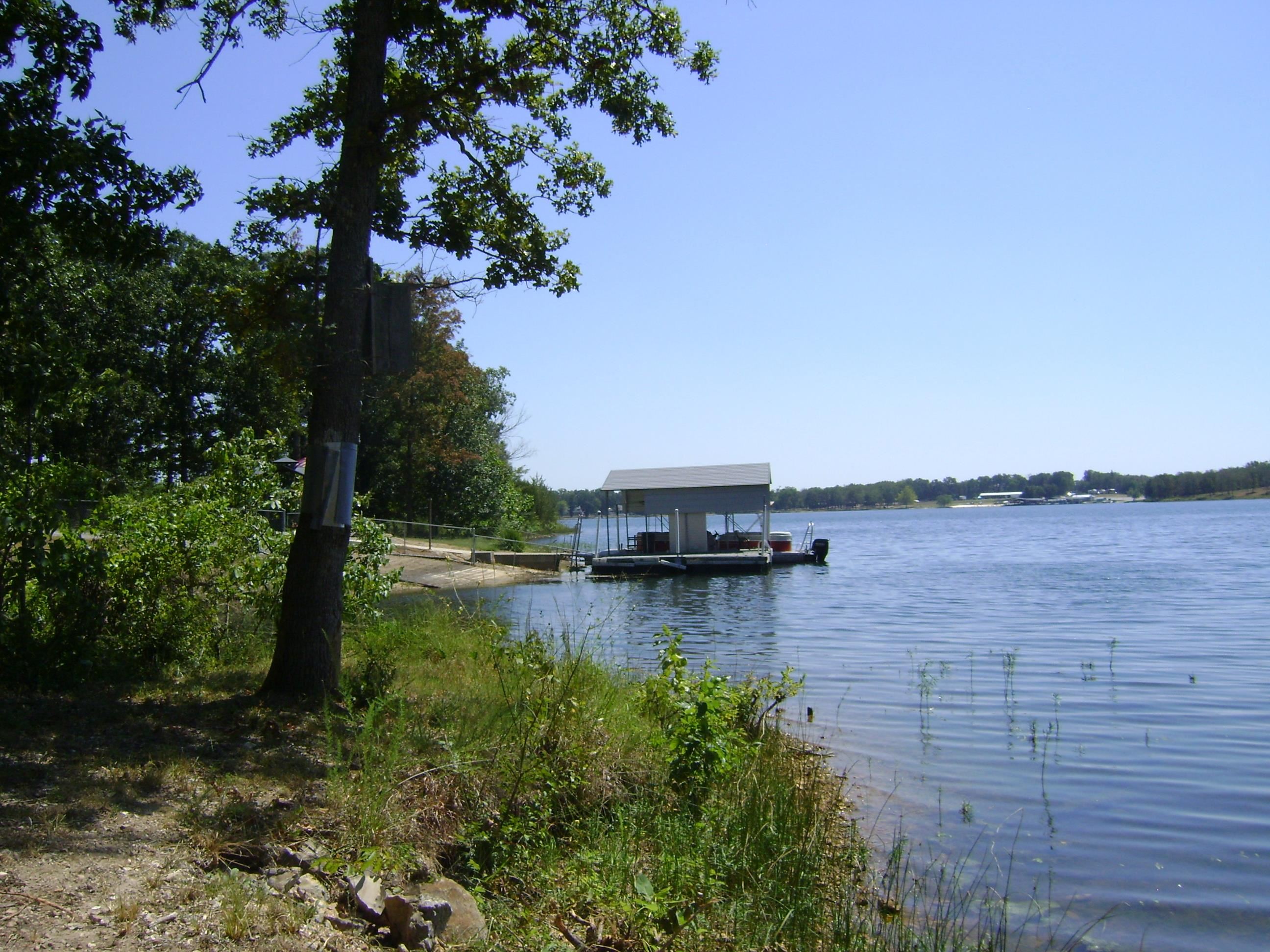 1711 Pleasant Valley Drive Property Photo 4