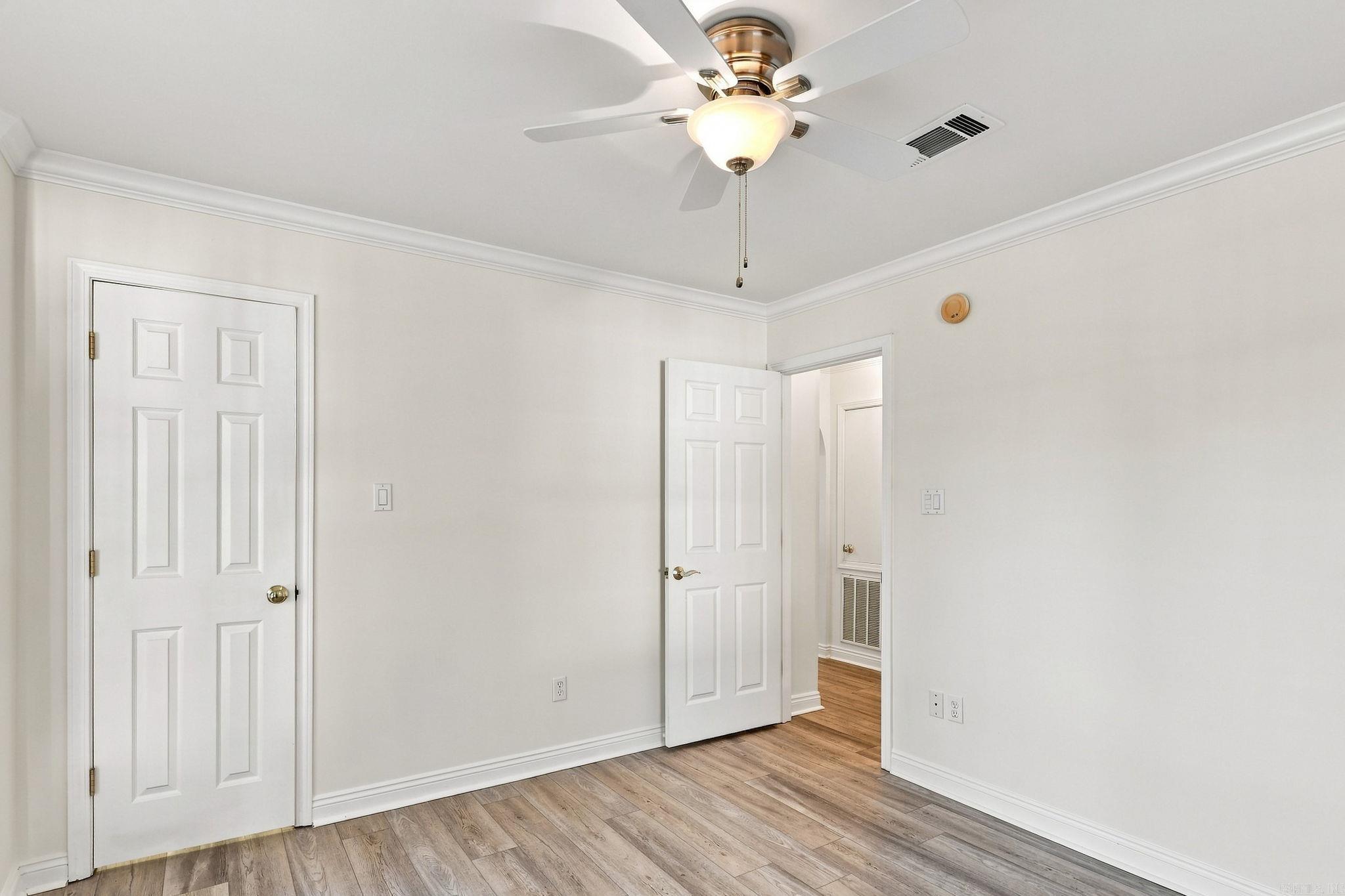 985 Bailey Road Property Photo 19